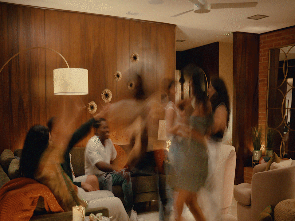 Tedis place - GIF - 1_1.gif