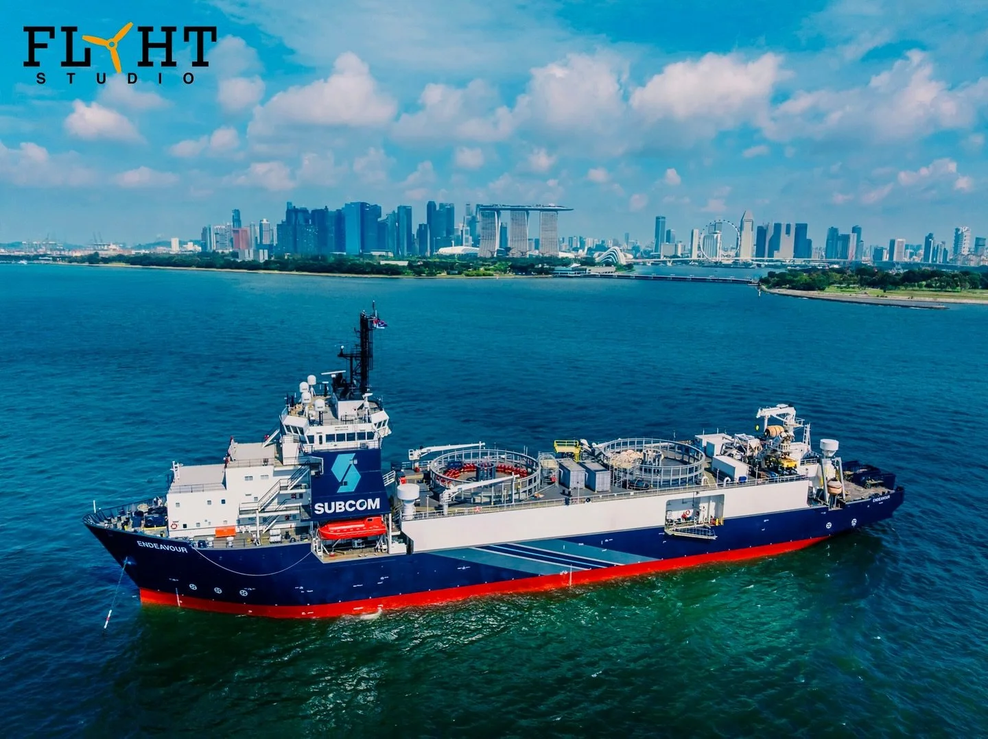 Singapore welcomes the Endeavour, a key player in maintaining subsea communication systems across the region.

#flyhtstudio #maritime #offshore #ships #ocean #innovation #shiplife #shipping #marinabaysandshotel #mbs #internet #engineering #sealife #f