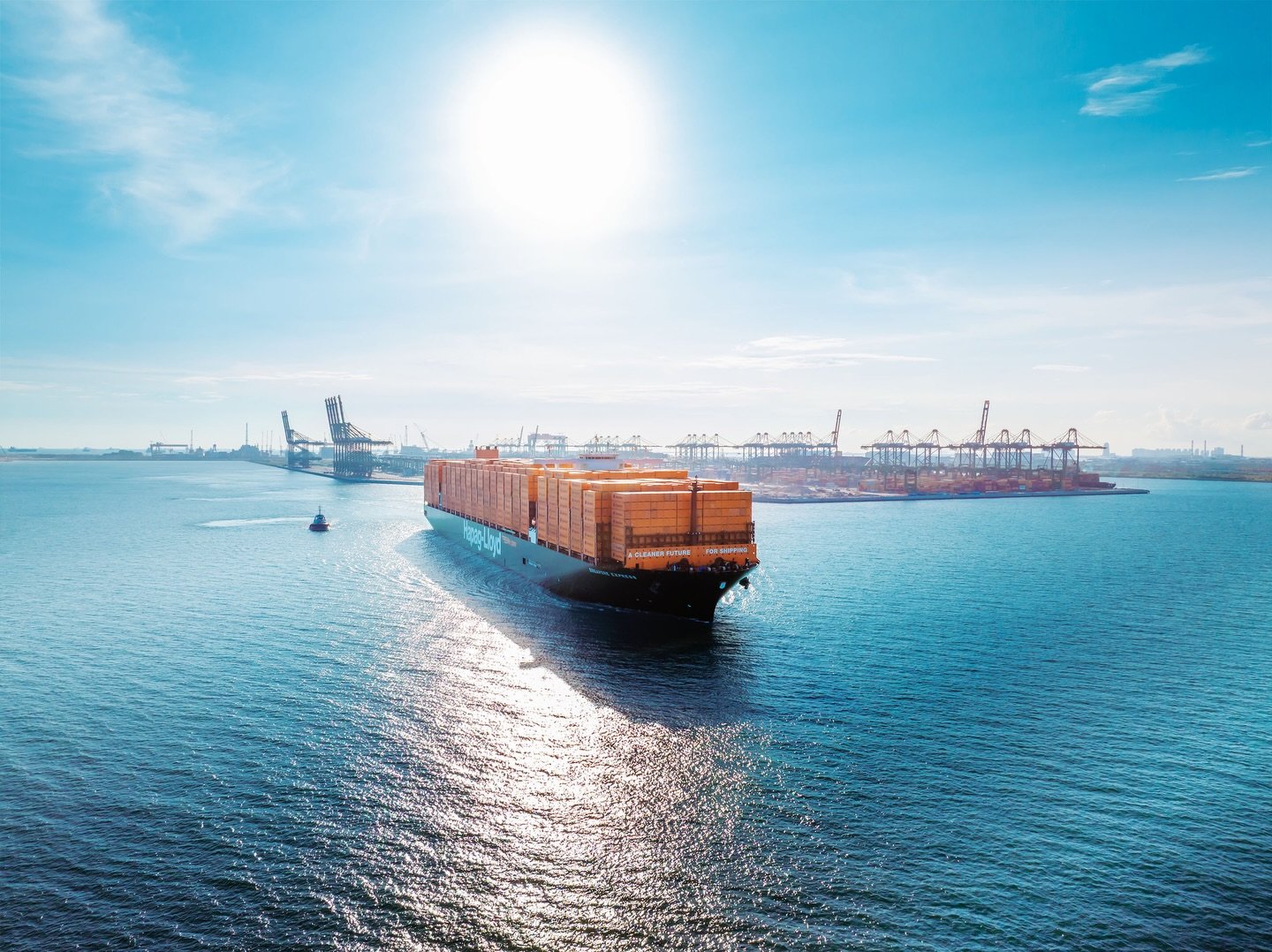 Stacked like gold bars, moving value across the horizon. 🚢✨

#shipping 
#maritime 
#containership 
#logistics 
#flyhtstudio