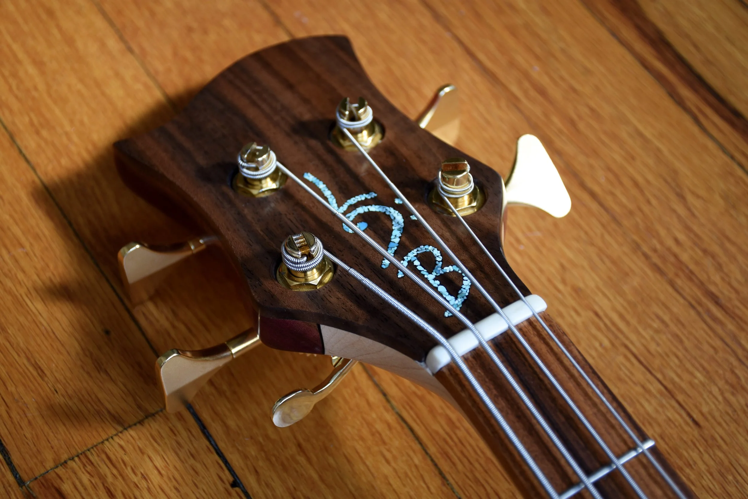 LowDown Custom 4