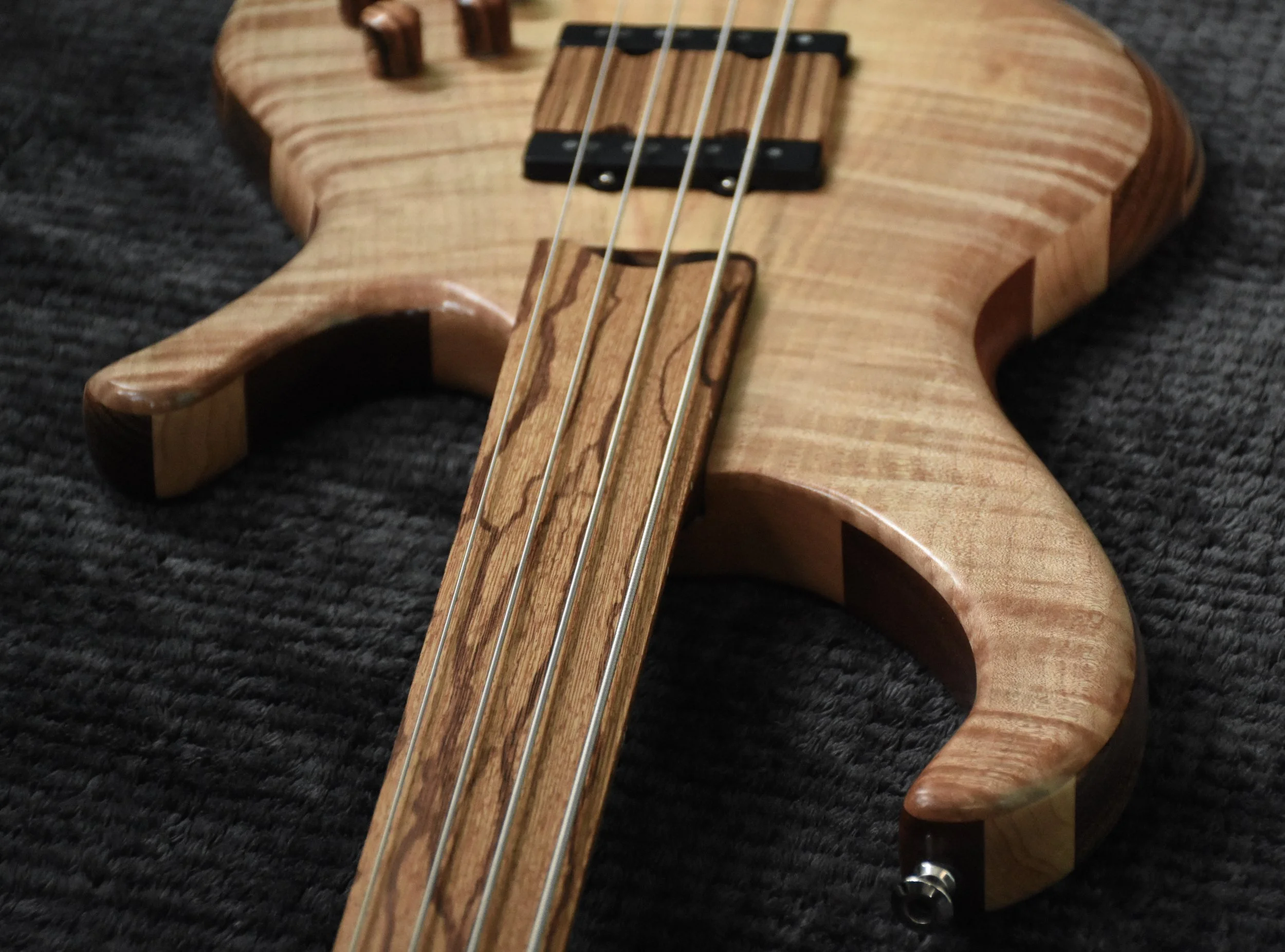 LowDown Custom 4F Special