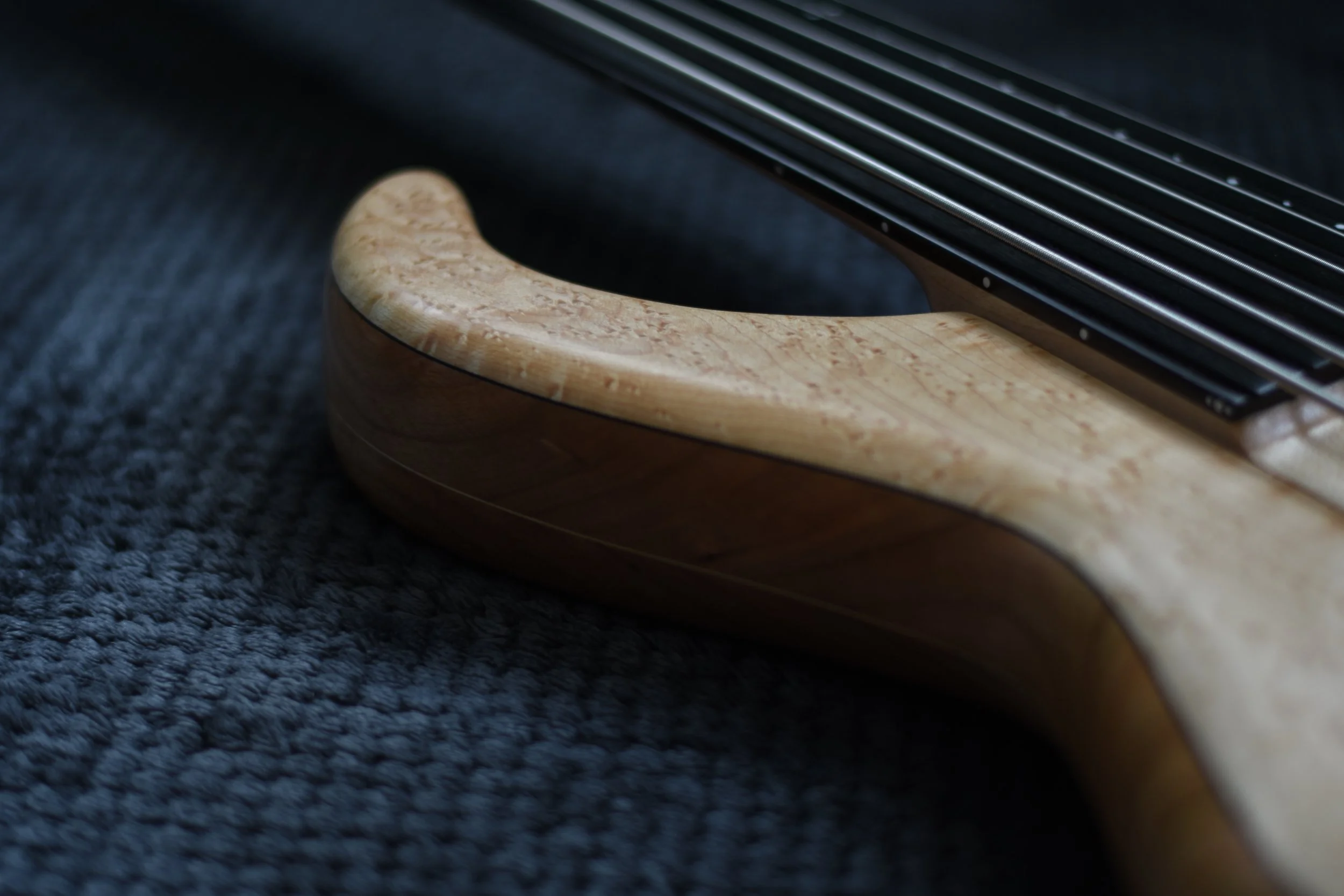 LowDown Custom 6F
