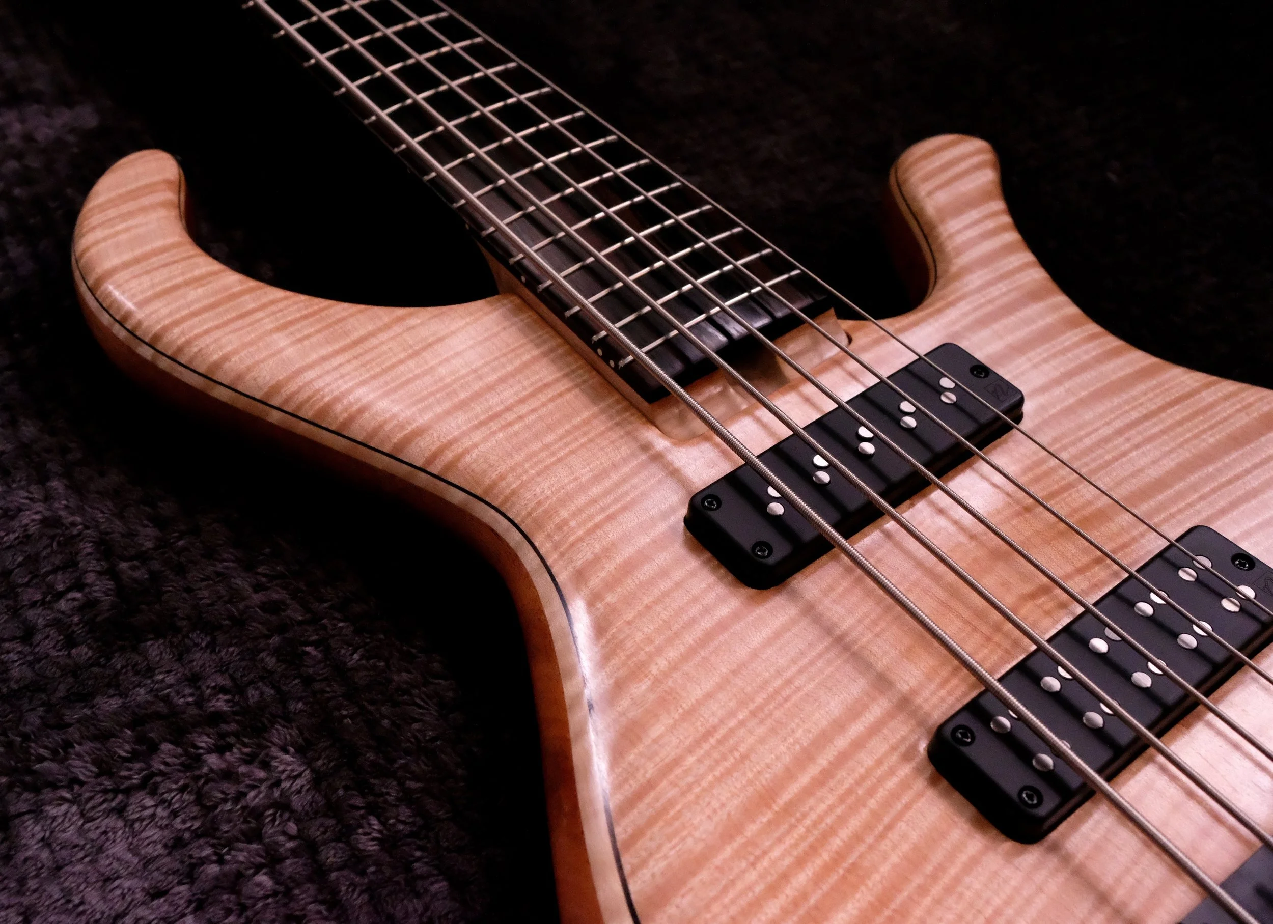 LowDown Custom 5