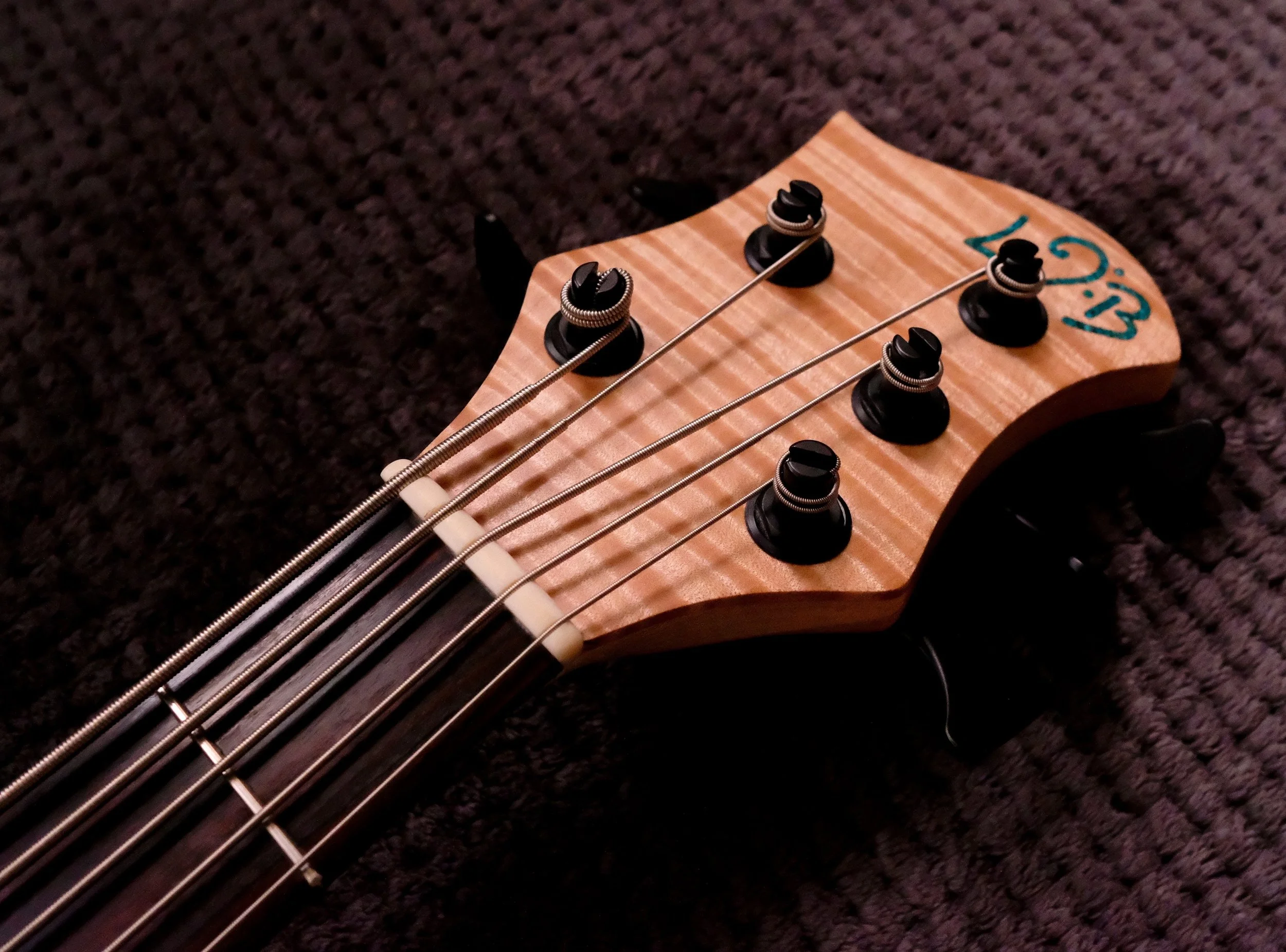 LowDown Custom 5