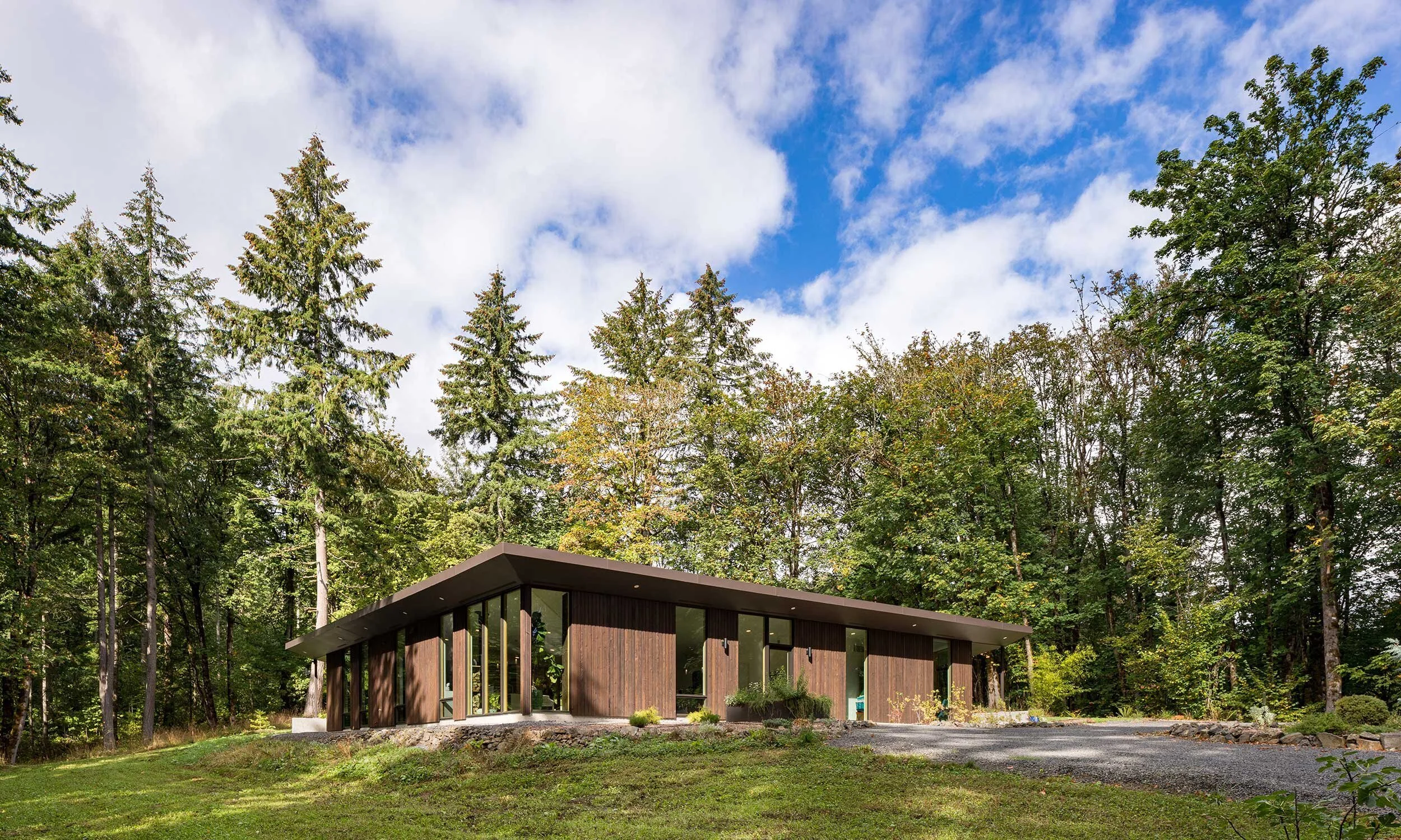 Sheltered-Nook-Custom-Home-exterior-JoshPartee-9390.jpg