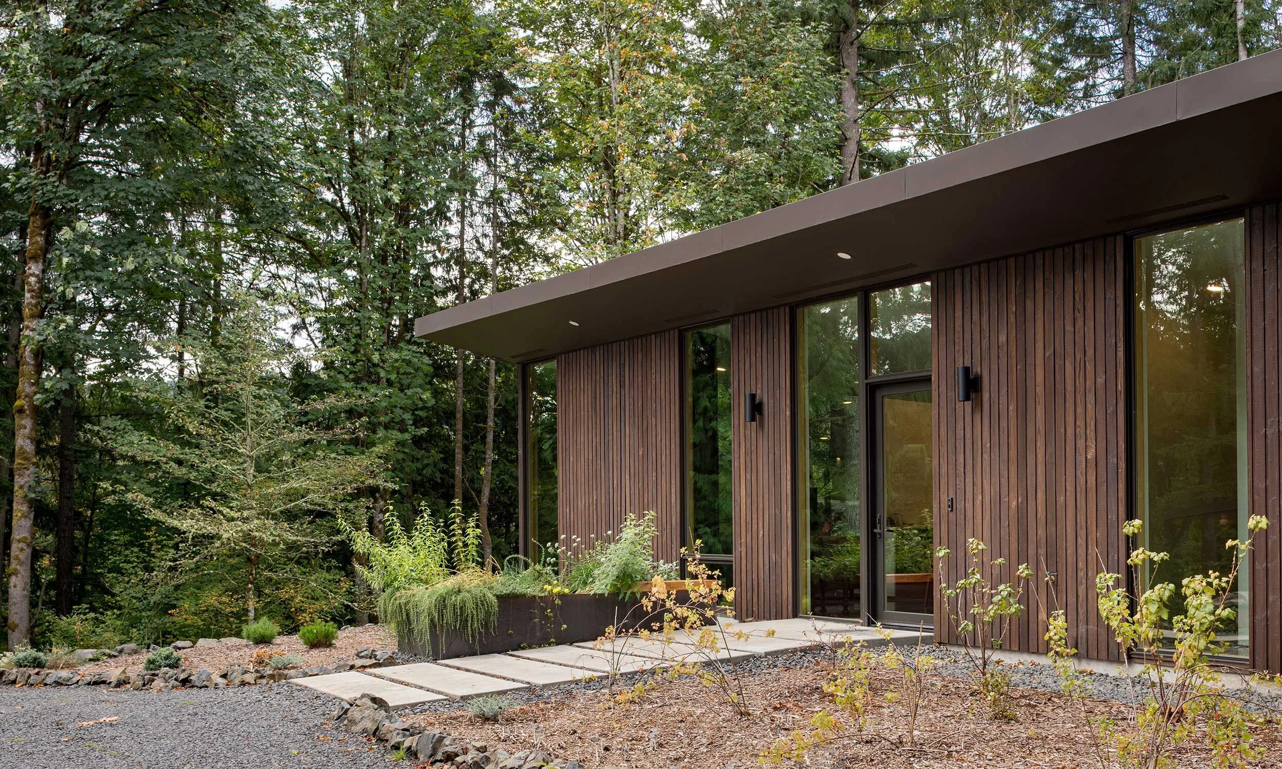 Sheltered-Nook-Custom-Home-exterior-JoshPartee-9349.jpg