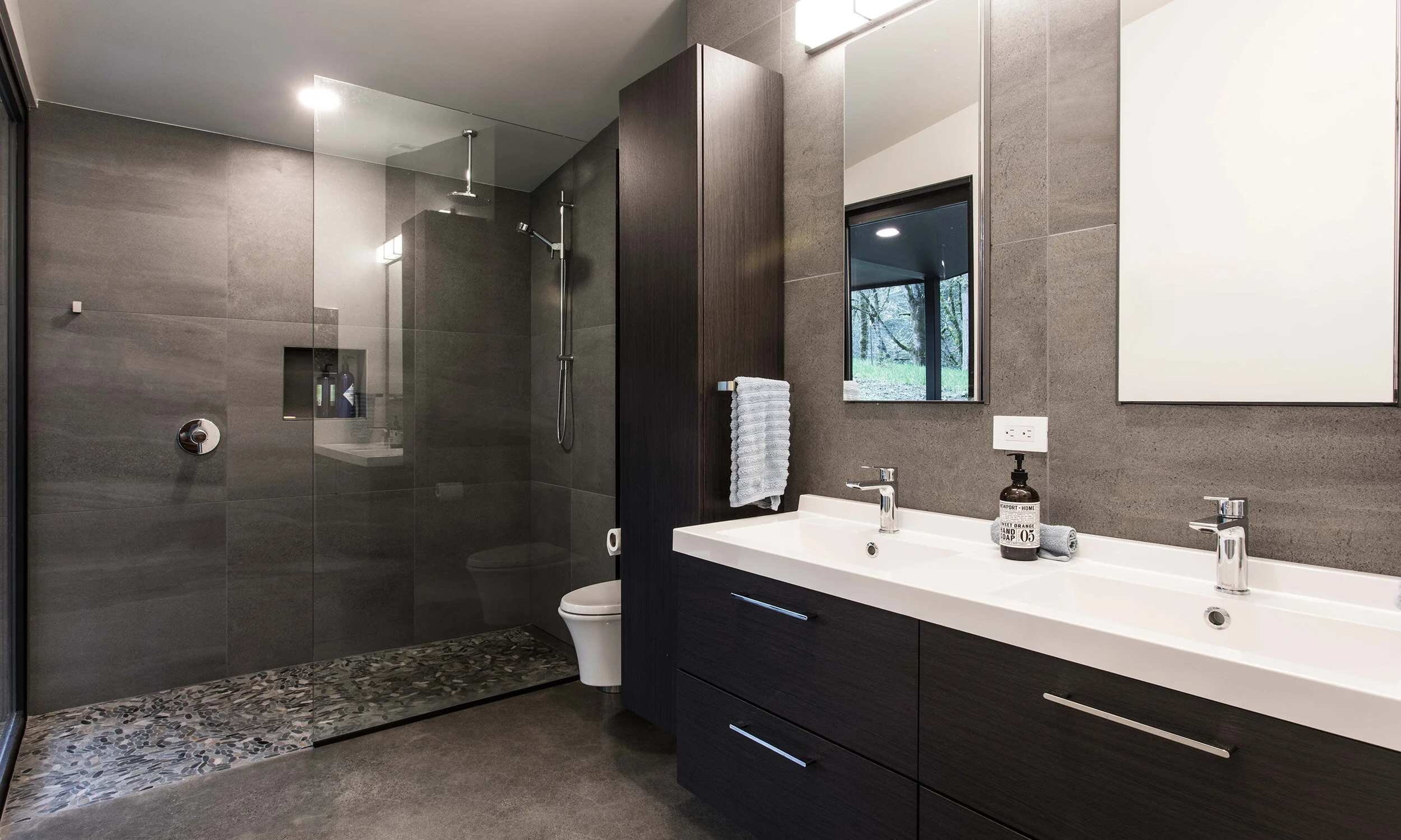 Sheltered-Nook-Custom-Home-Interior-3.jpg