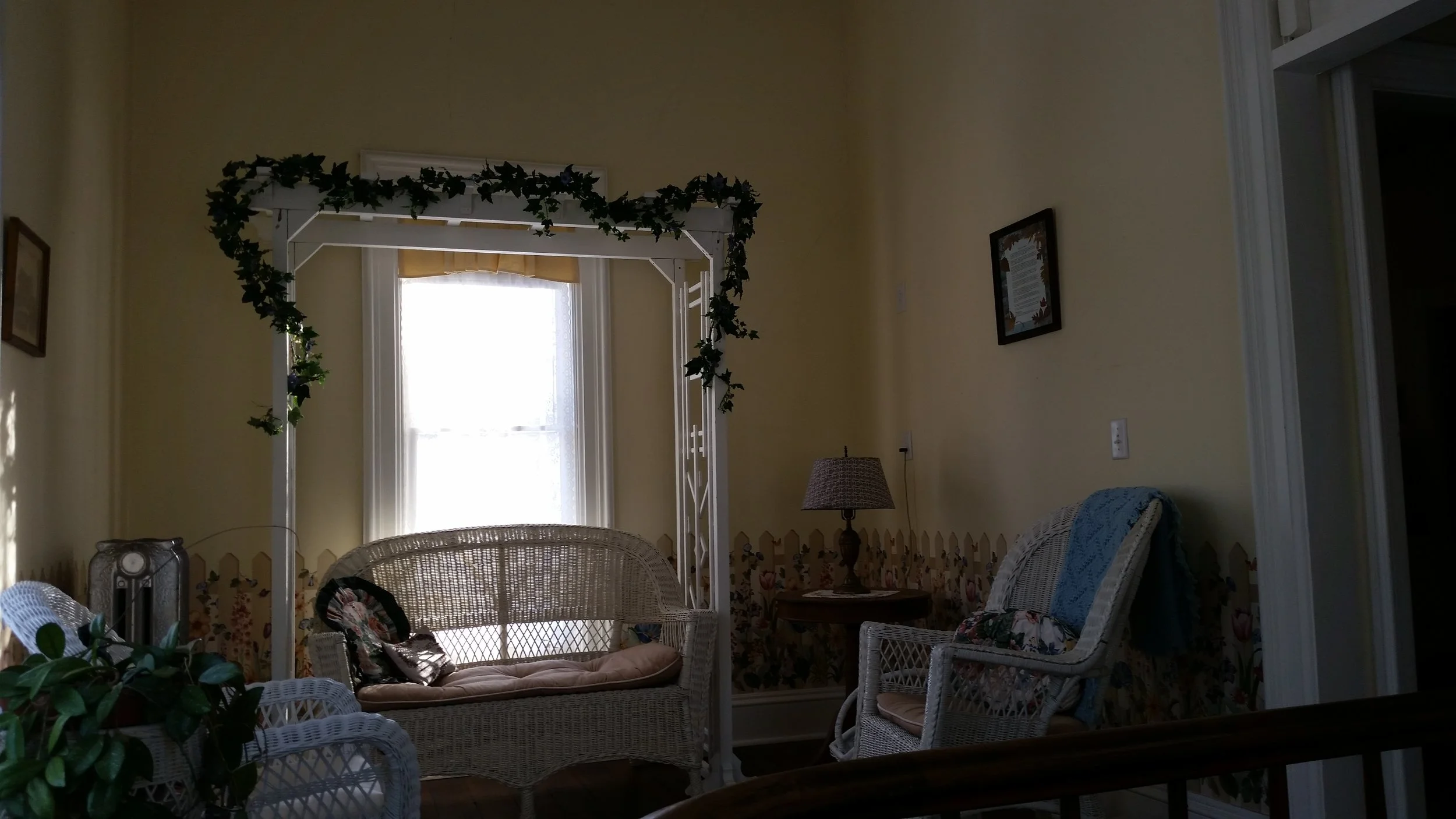 While the quaint country decor was charming, the 2nd floor sitting area was not the Victorian setting Marti was looking to accomplish. 
