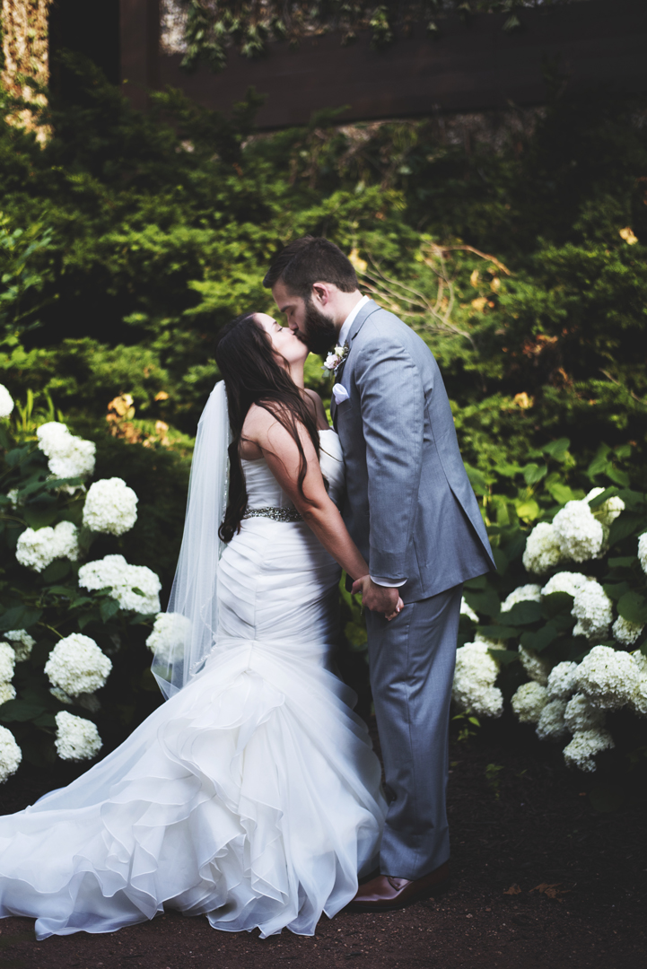 Grand-Geneva-Summer-Wedding_0012.jpg
