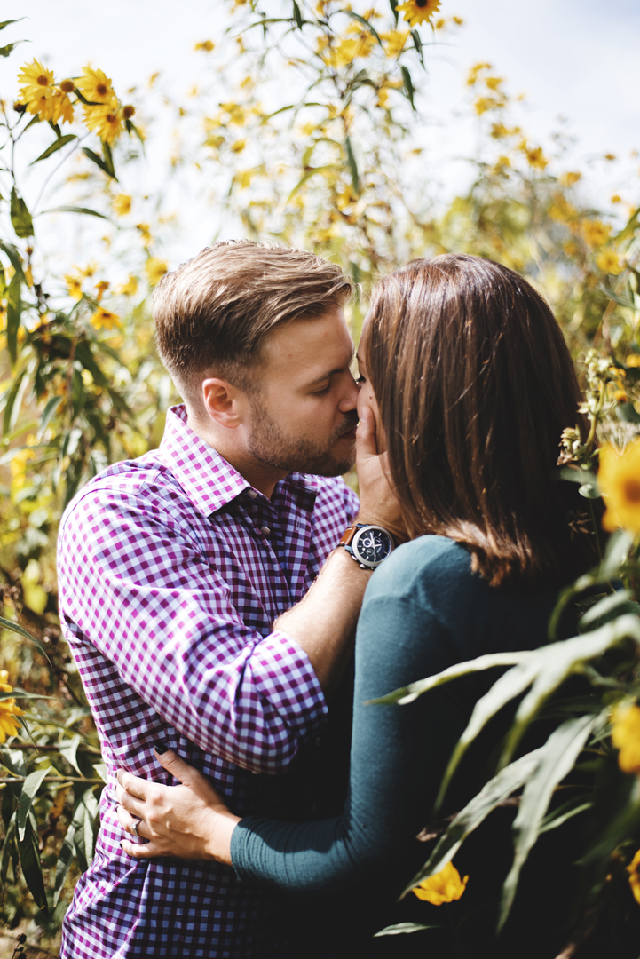 Rockcut-State-Park-Engagement-Session021.jpg