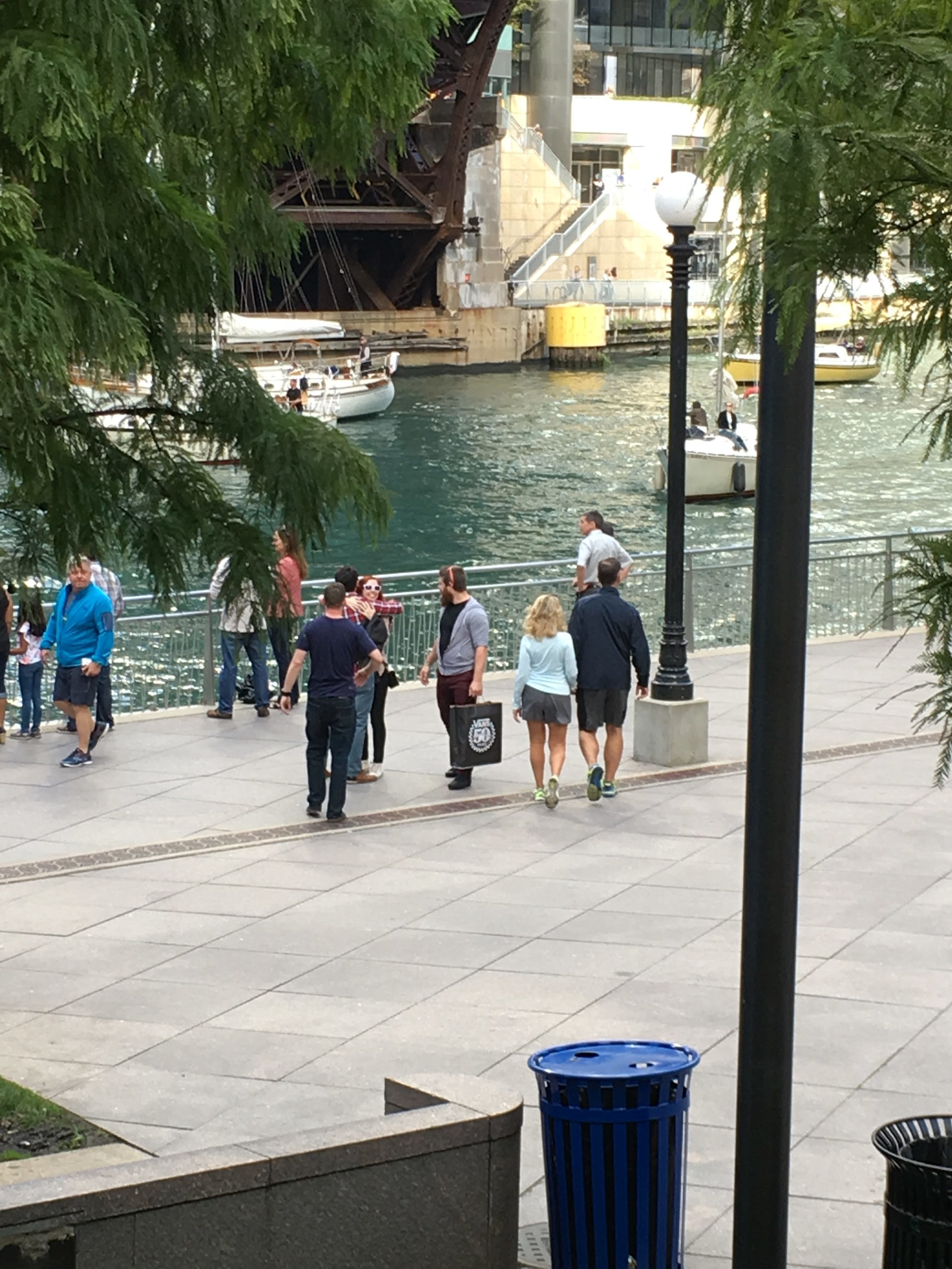 Chicago-Riverwalk-Proposal-Engagement17.JPG