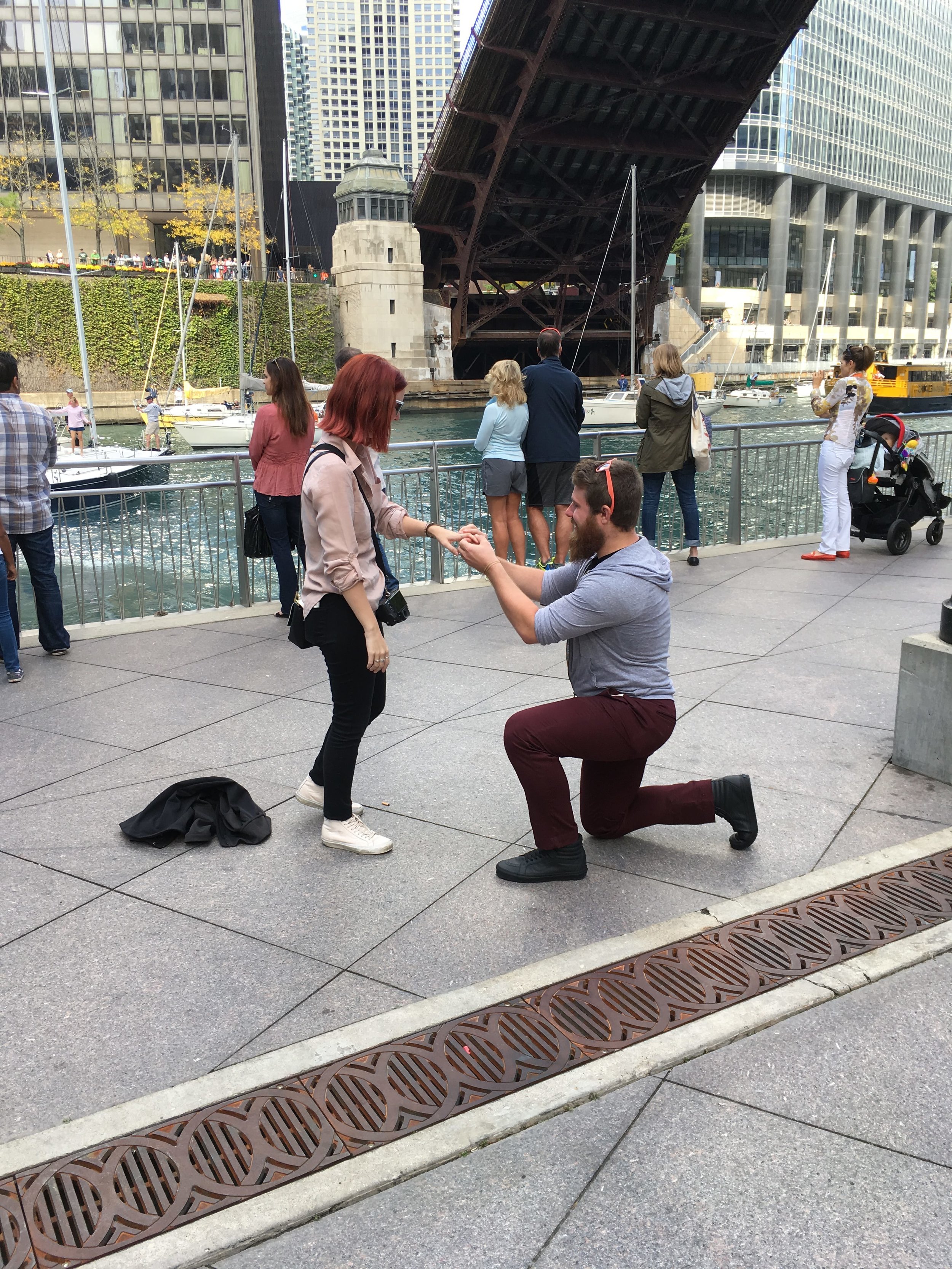 Chicago-Riverwalk-Proposal-Engagement34.JPG