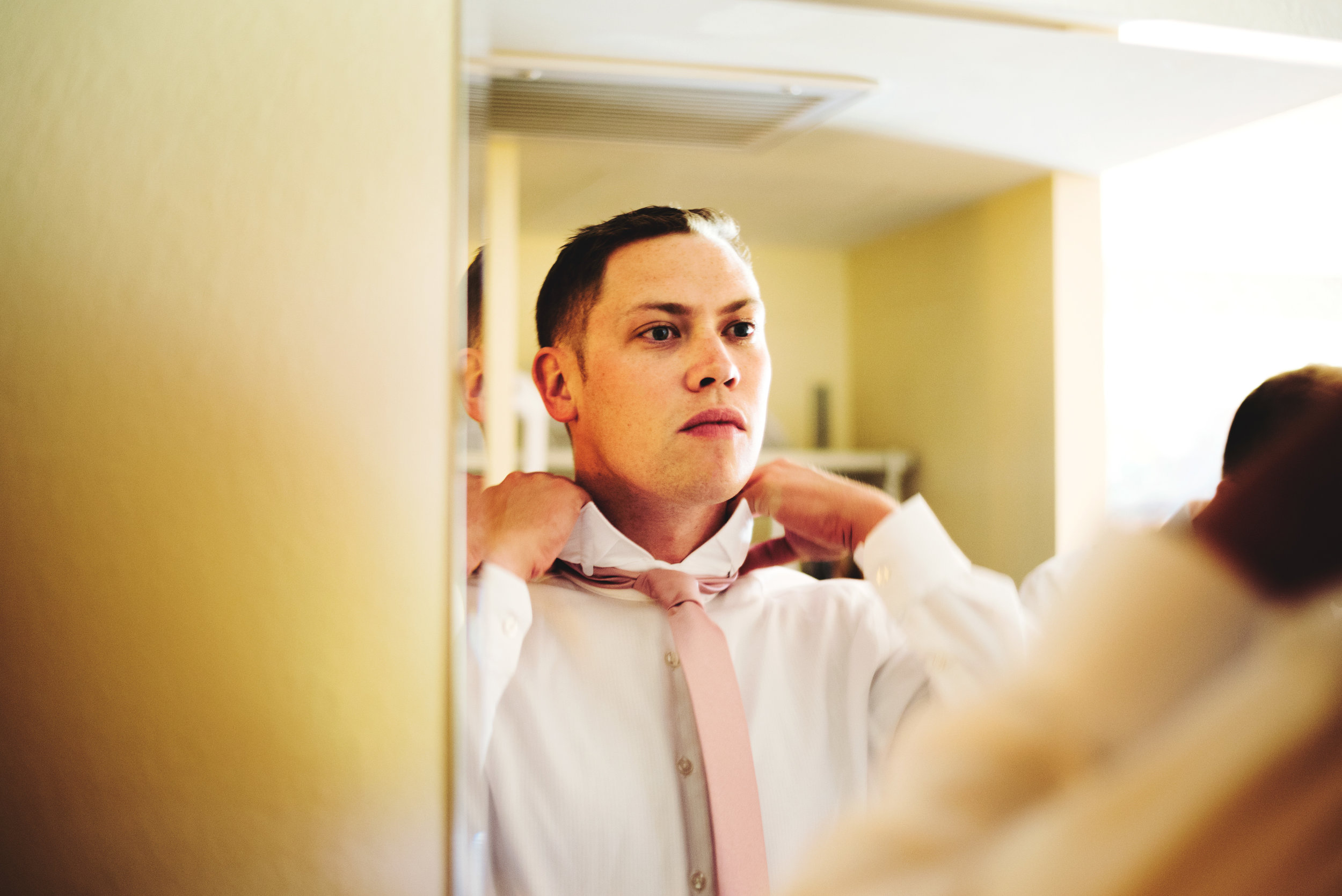2_GuysGettingReady074.jpg