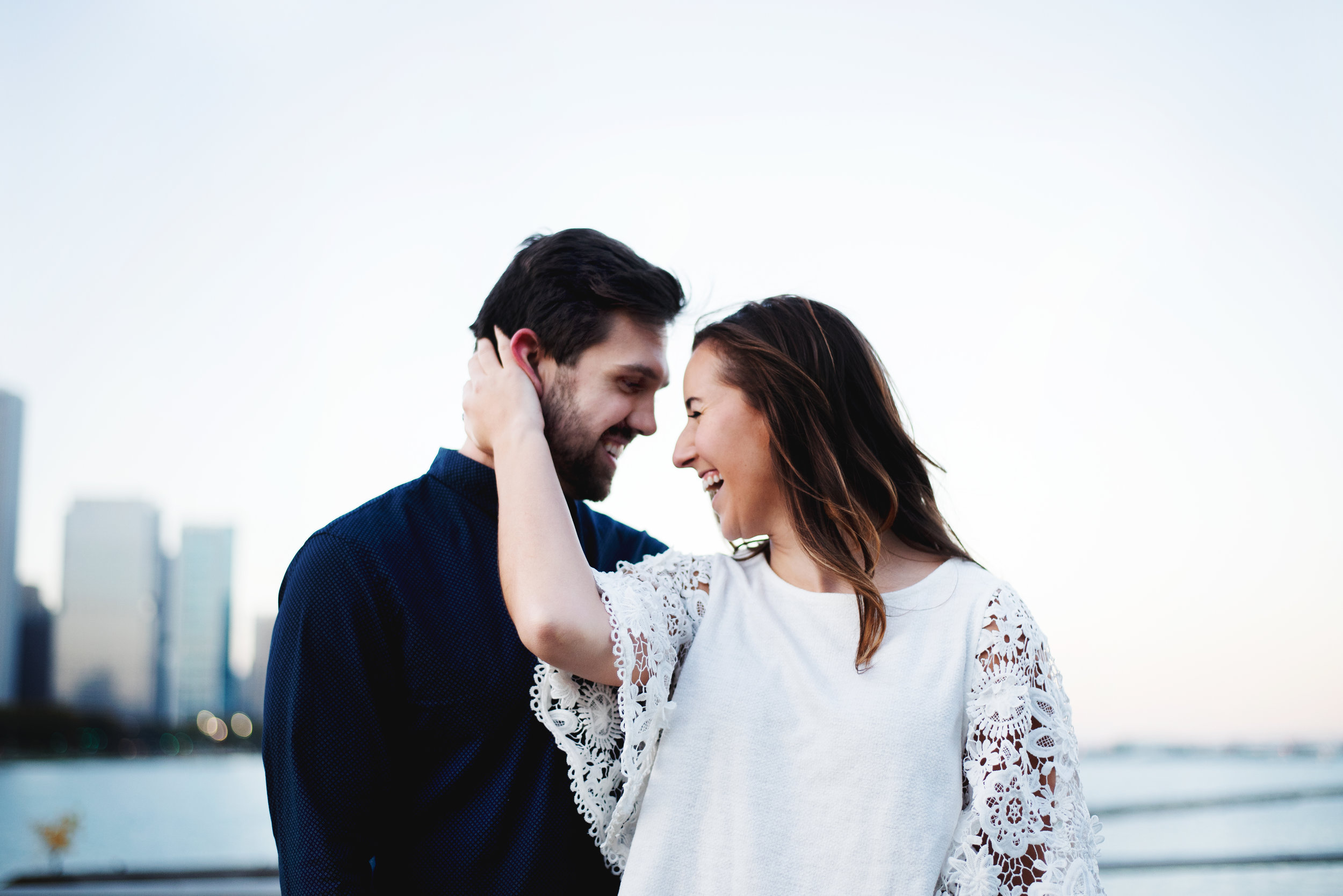 Chicago-Fall-Engagement-Session_0104.jpg