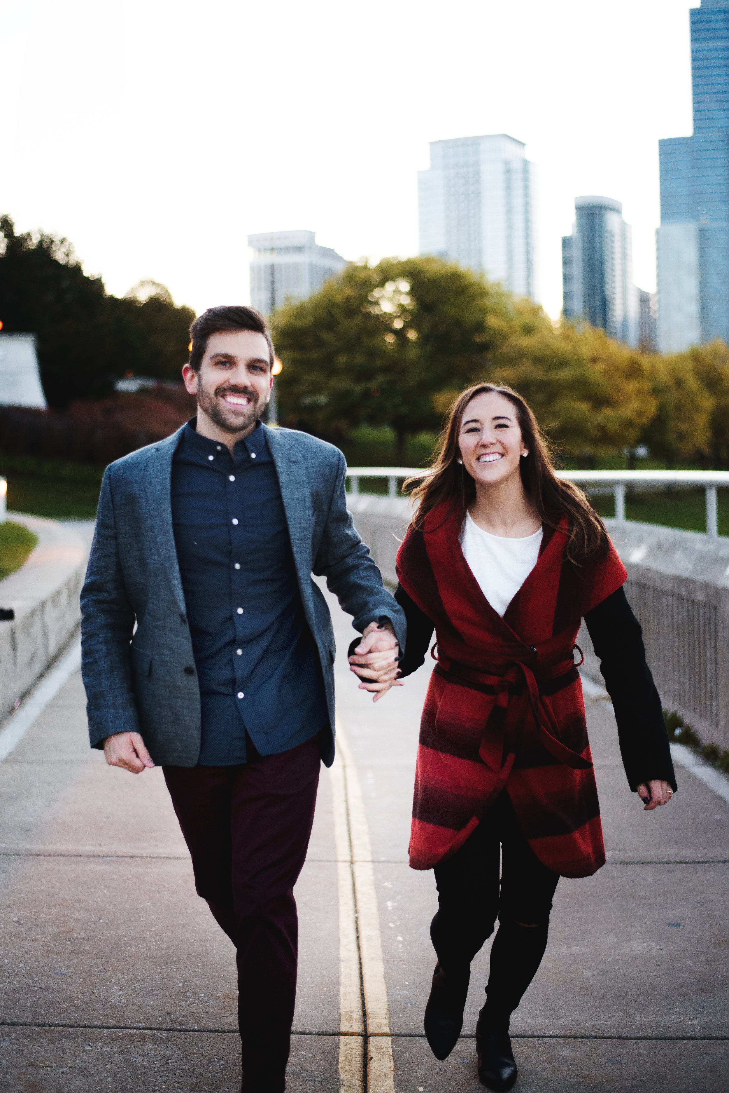 Chicago-Fall-Engagement-Session_0133.jpg