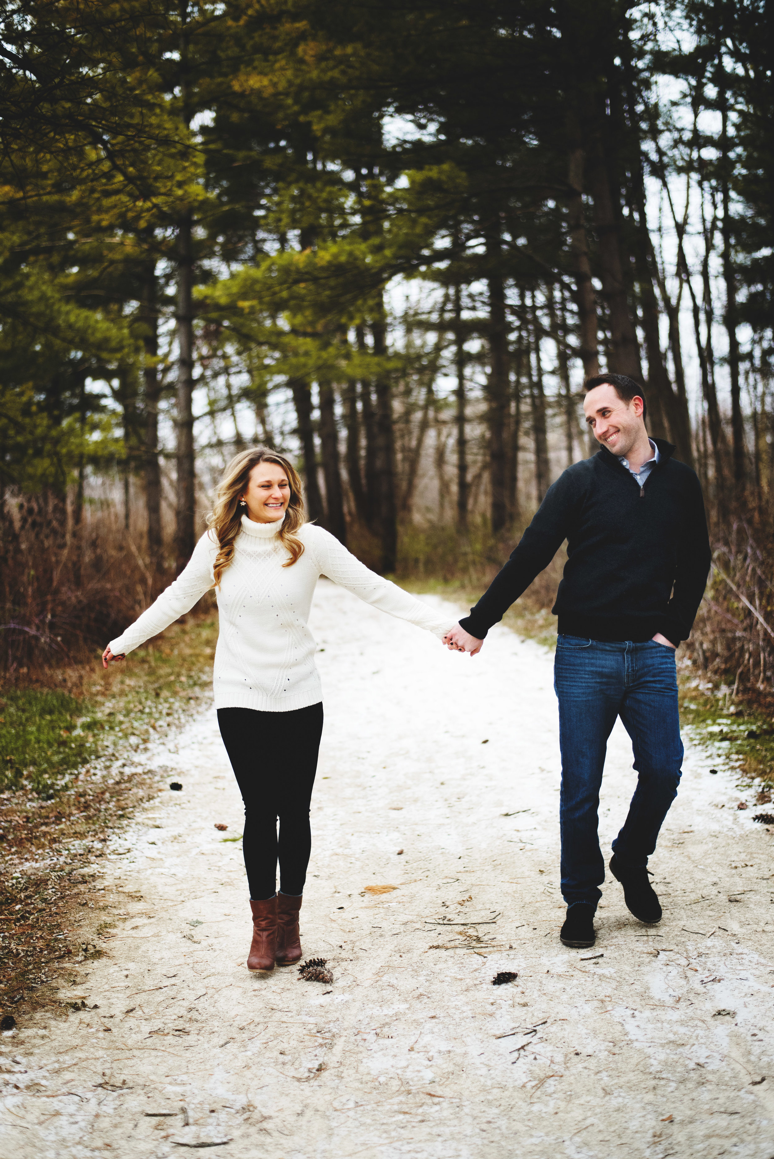 Blackwell-Forest-Preserve-Chicgao-Engagement025.jpg