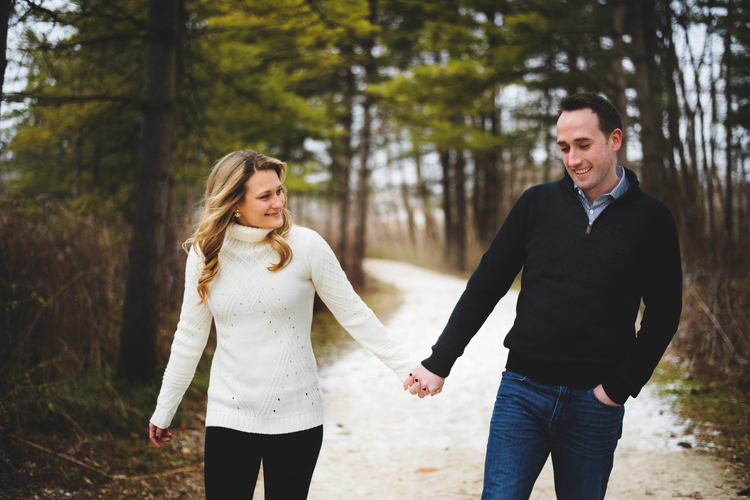 Blackwell-Forest-Preserve-Chicgao-Engagement029.jpg