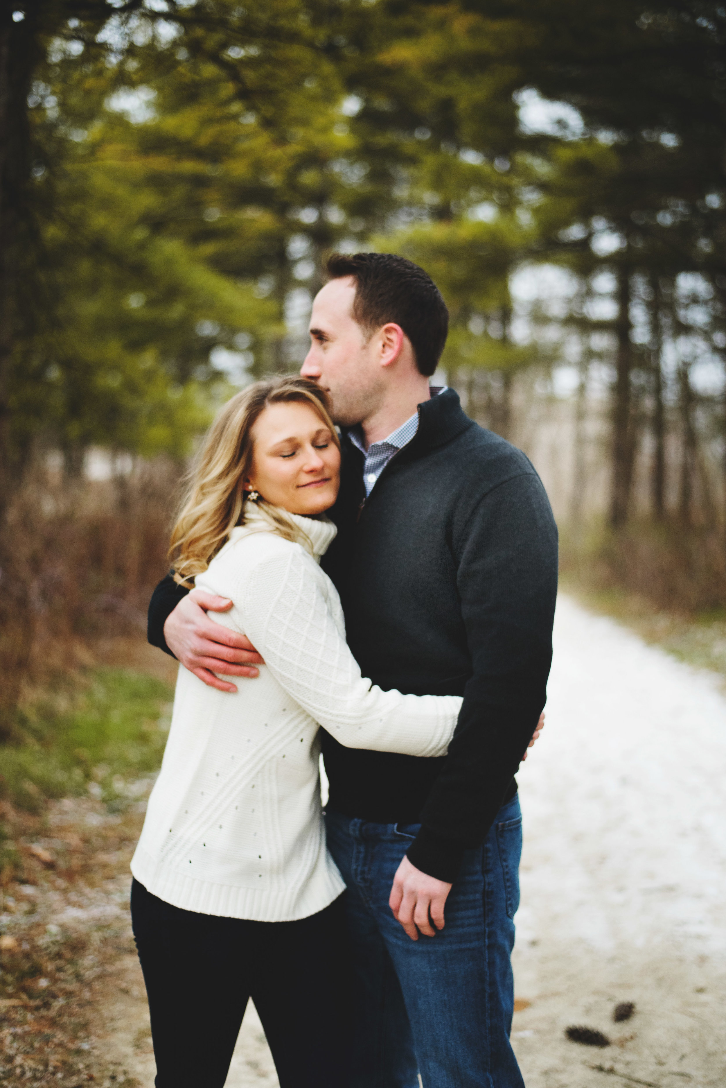 Blackwell-Forest-Preserve-Chicgao-Engagement042.jpg