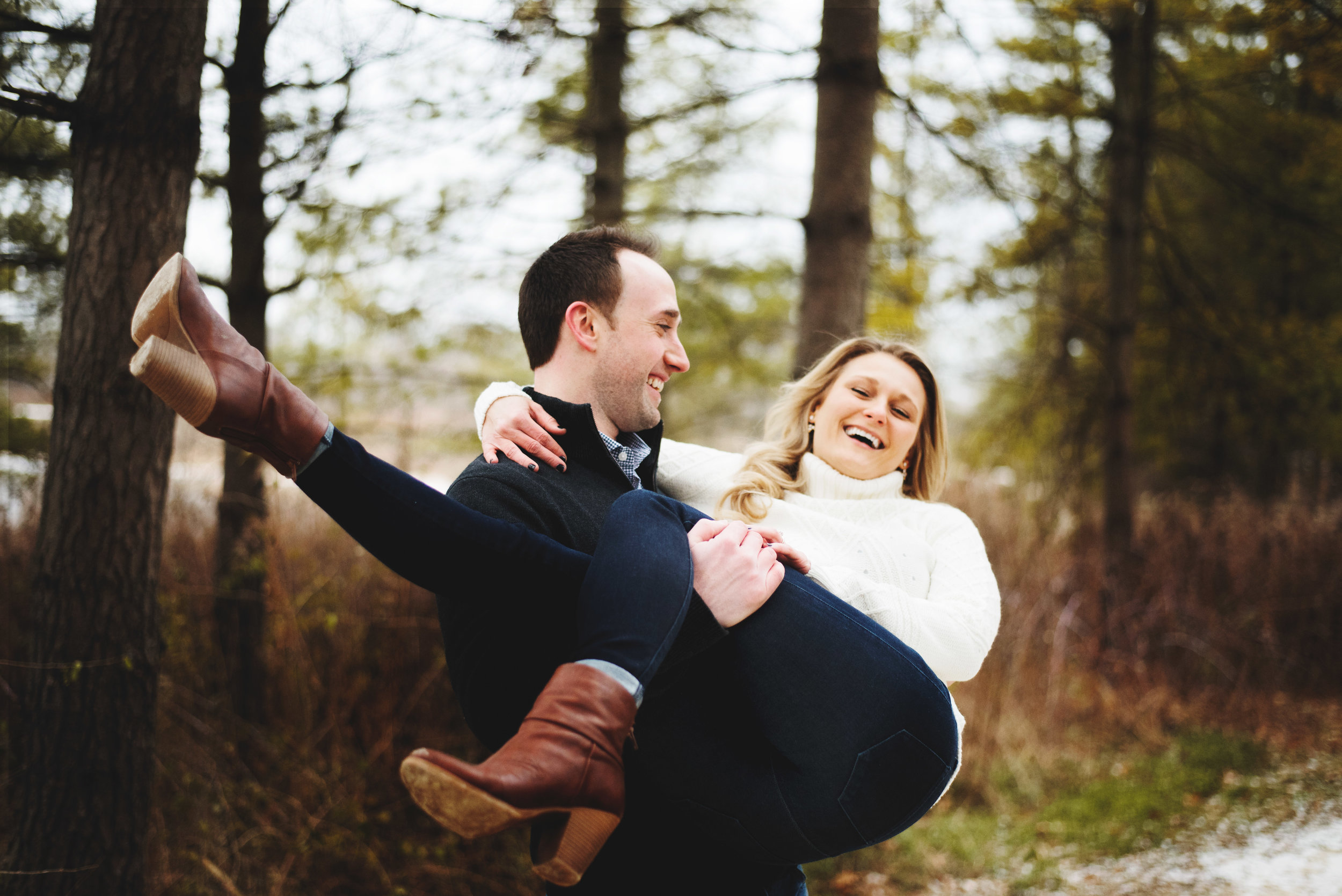 Blackwell-Forest-Preserve-Chicgao-Engagement051.jpg
