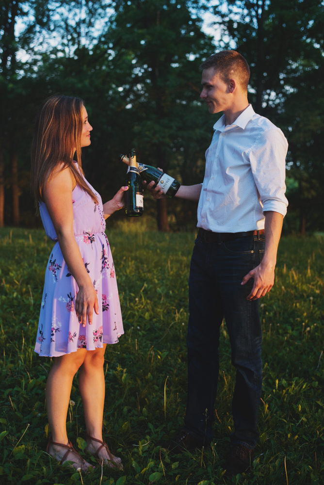 Keri-Cody-RockCut-State-Park-Engagement_0878.jpg