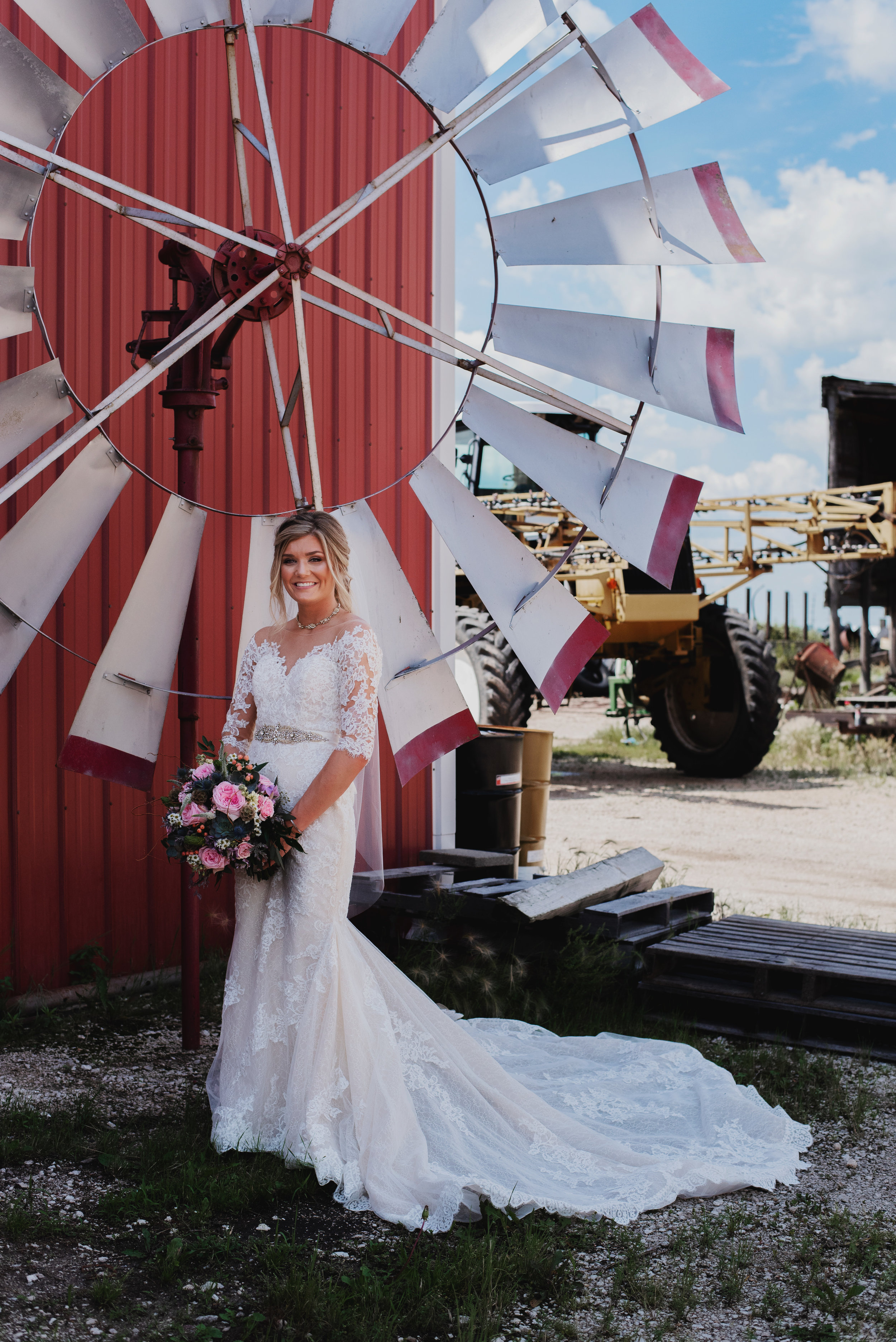 1_Risley-Margeno-farmwedding_0037.jpg