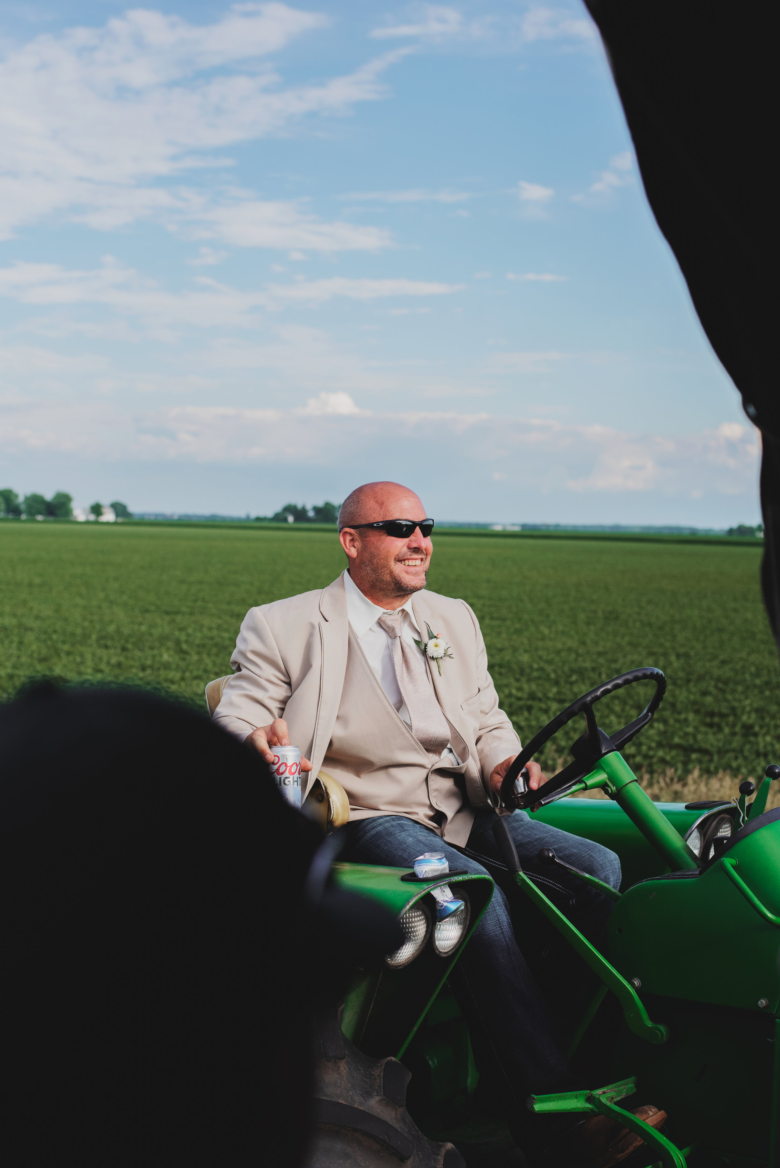 5_Risley-Margeno-farmwedding_0010.jpg