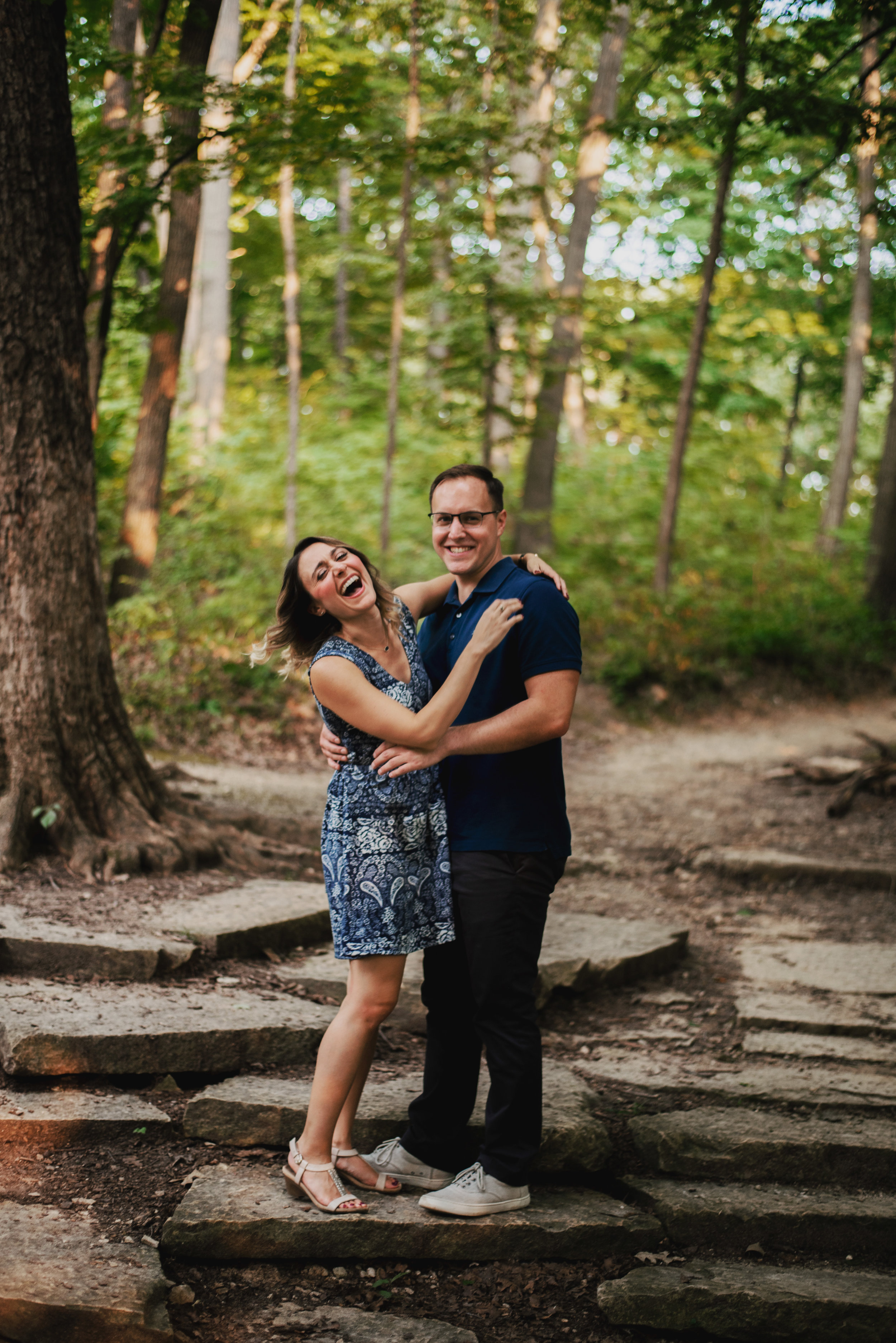 Danielle-Alex-WaterfallGlen-EngagementSession_0708.jpg