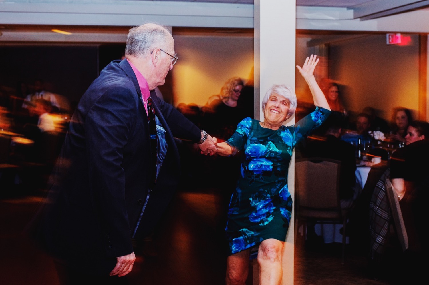 084_Peterson-Villa-Olivia-Bartlet-Wedding_0119.jpg