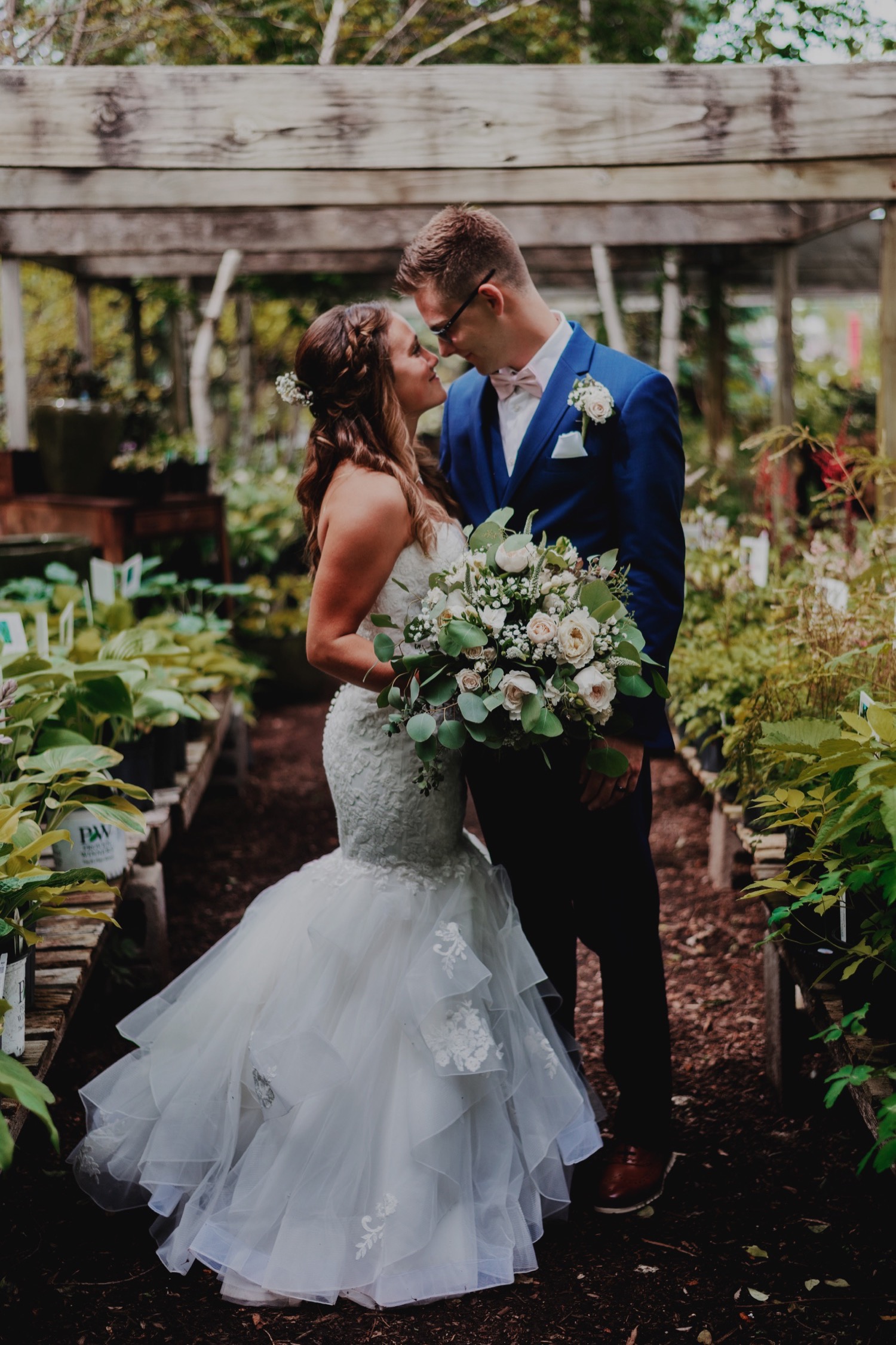 073_Treml-Meck-Blumen-Gardens-Sycamore-Wedding0112.jpg