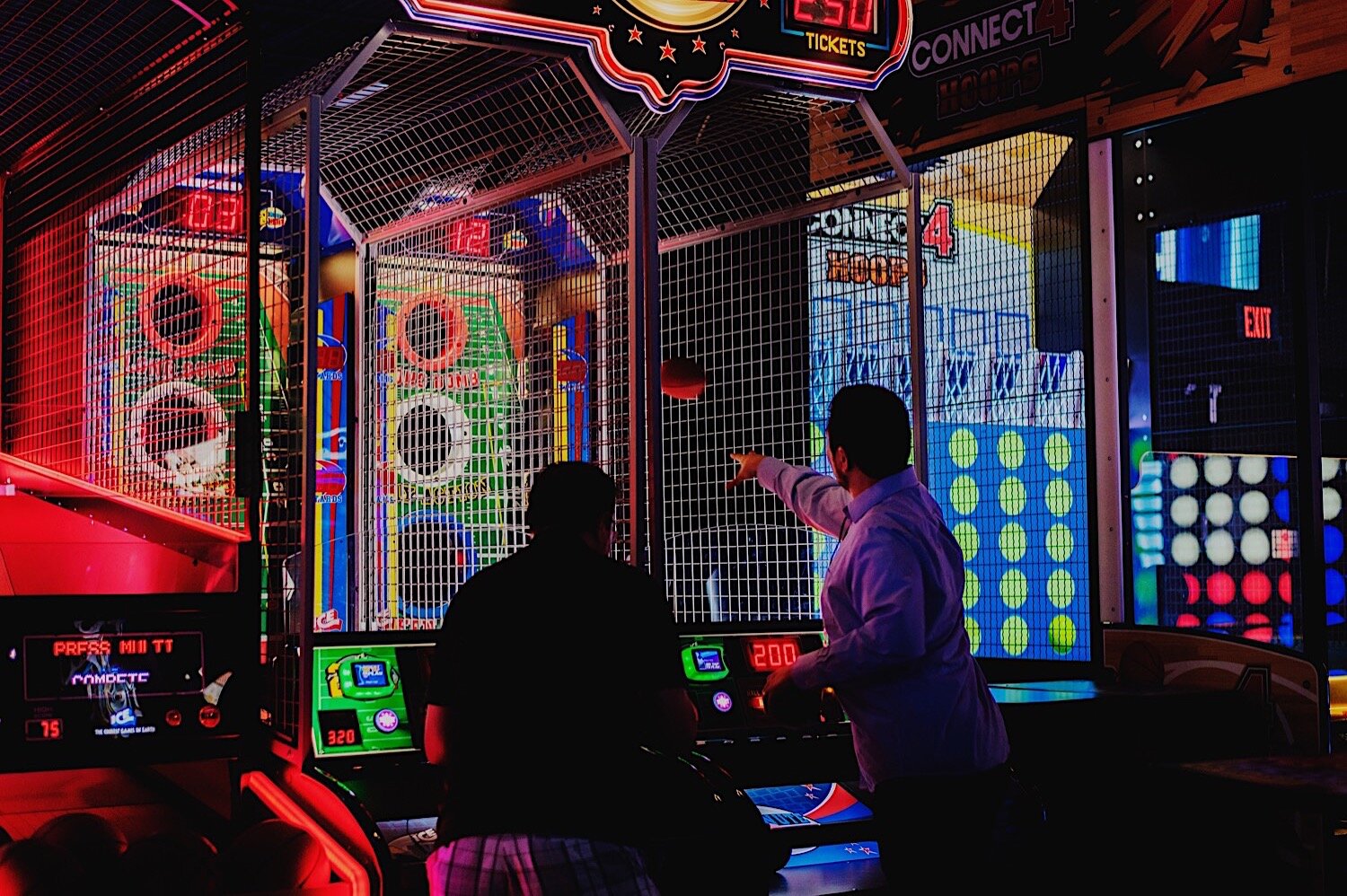 03_USF-Picnic-DaveAndBusters-2019_0070.jpg