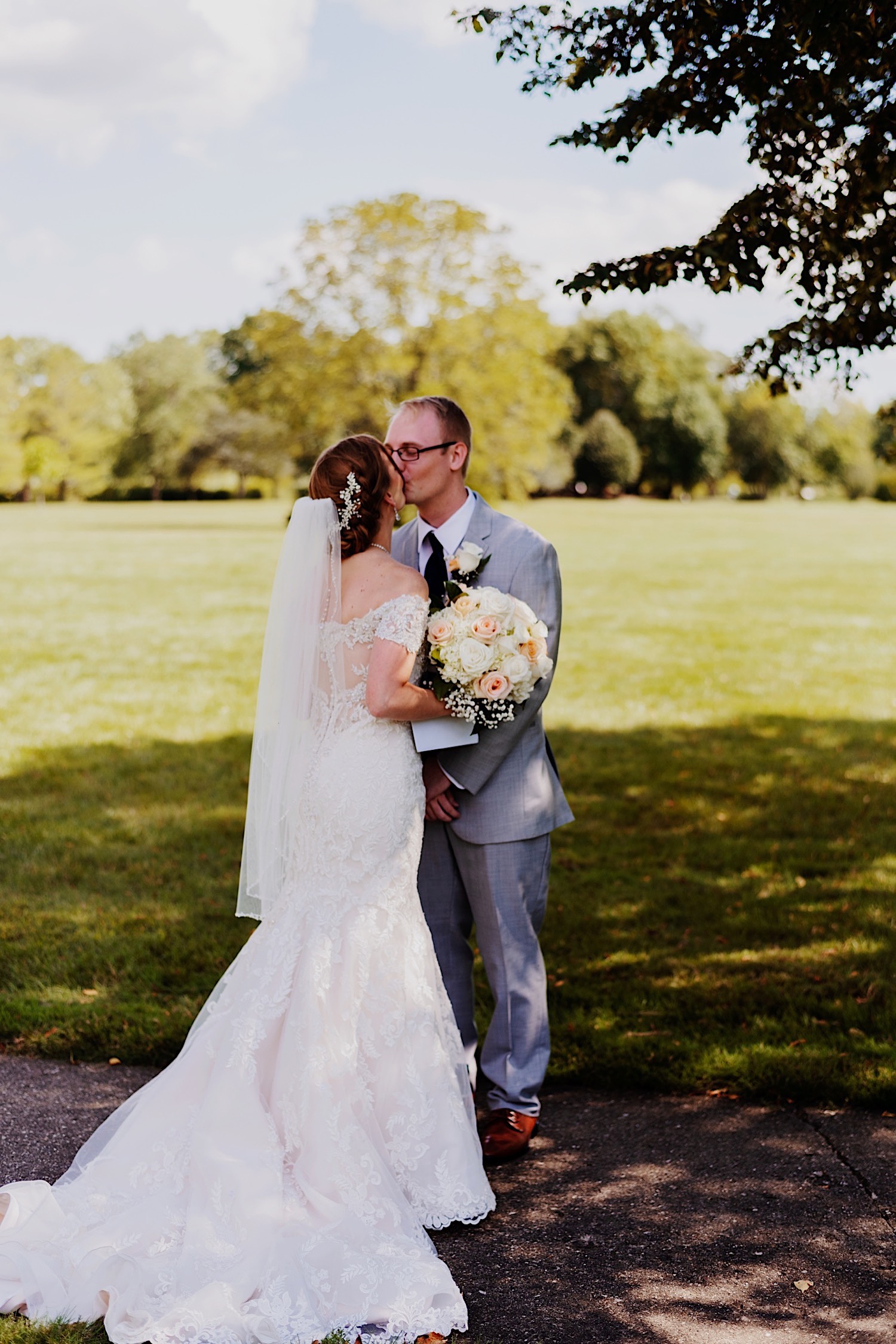 008_Dodd-Hejnar-Riverside-Reception-Geneva-Illinois-Wedding_0012.jpg
