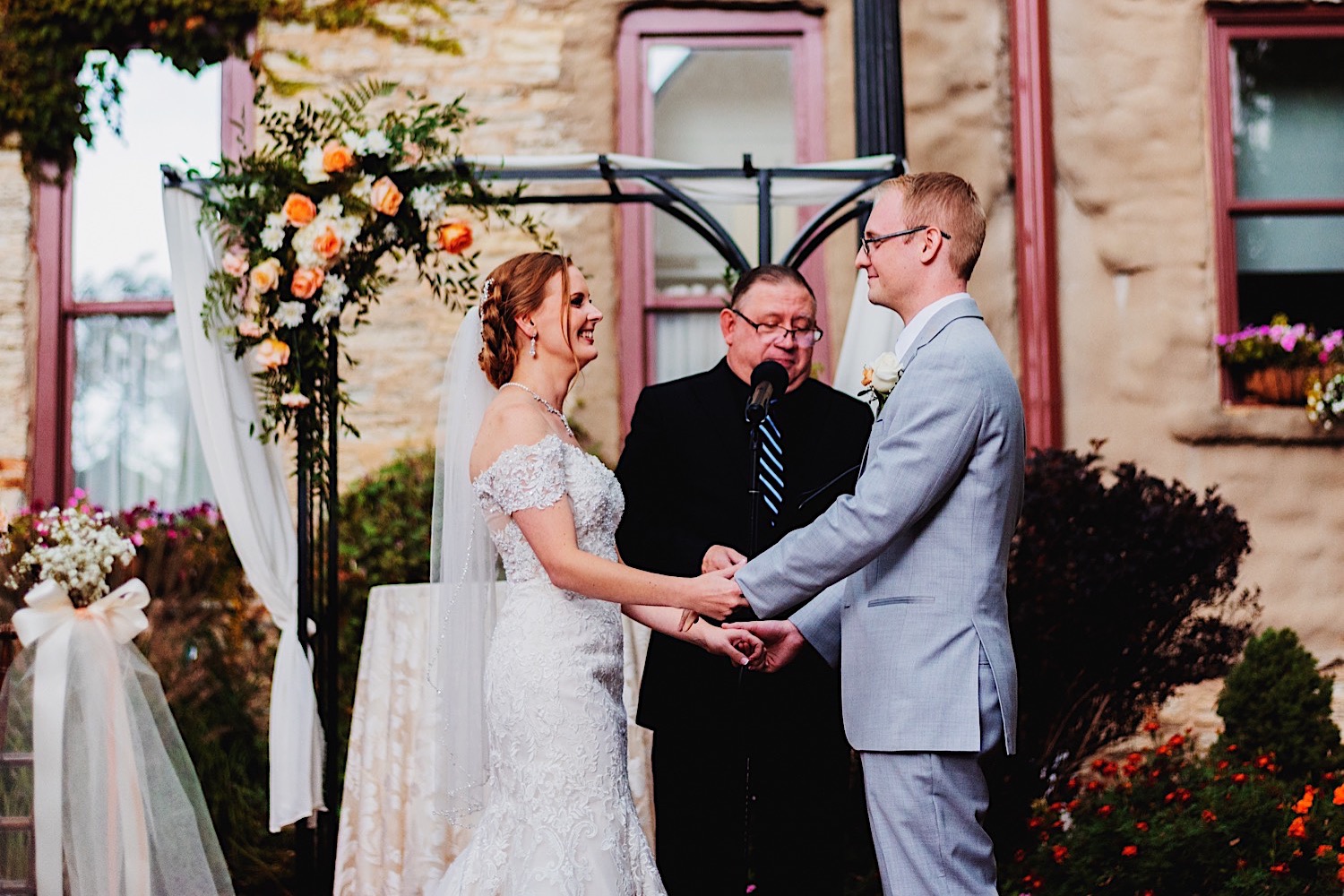 050_Dodd-Hejnar-Riverside-Reception-Geneva-Illinois-Wedding_0077.jpg