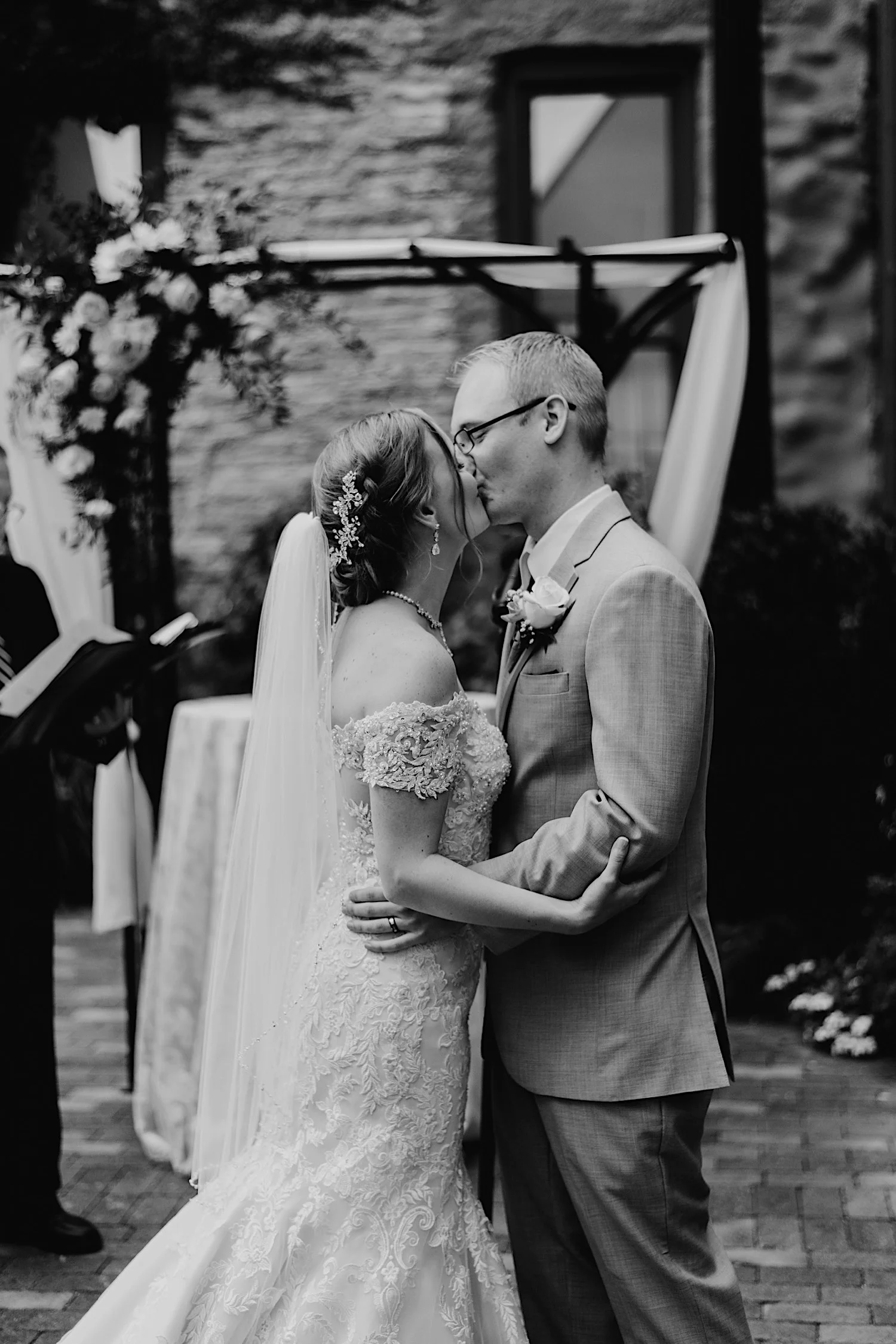 058_Dodd-Hejnar-Riverside-Reception-Geneva-Illinois-Wedding_0091.jpg