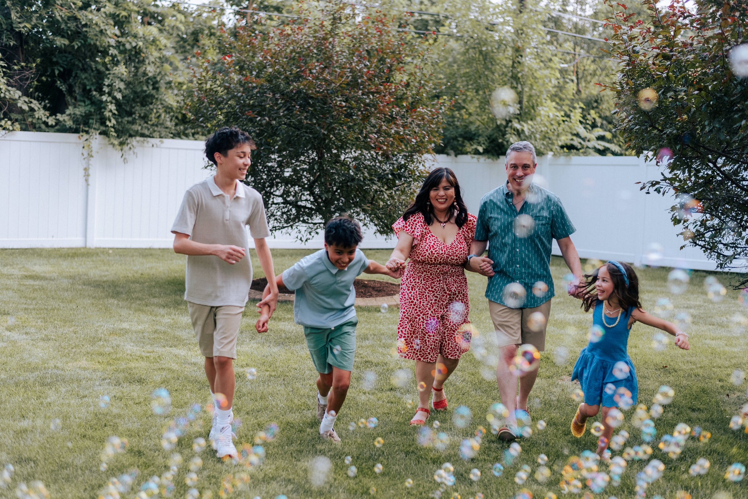 Pignataro Backyard Family Session Glen Ellyn Illinois // Dupage County Family Photographer