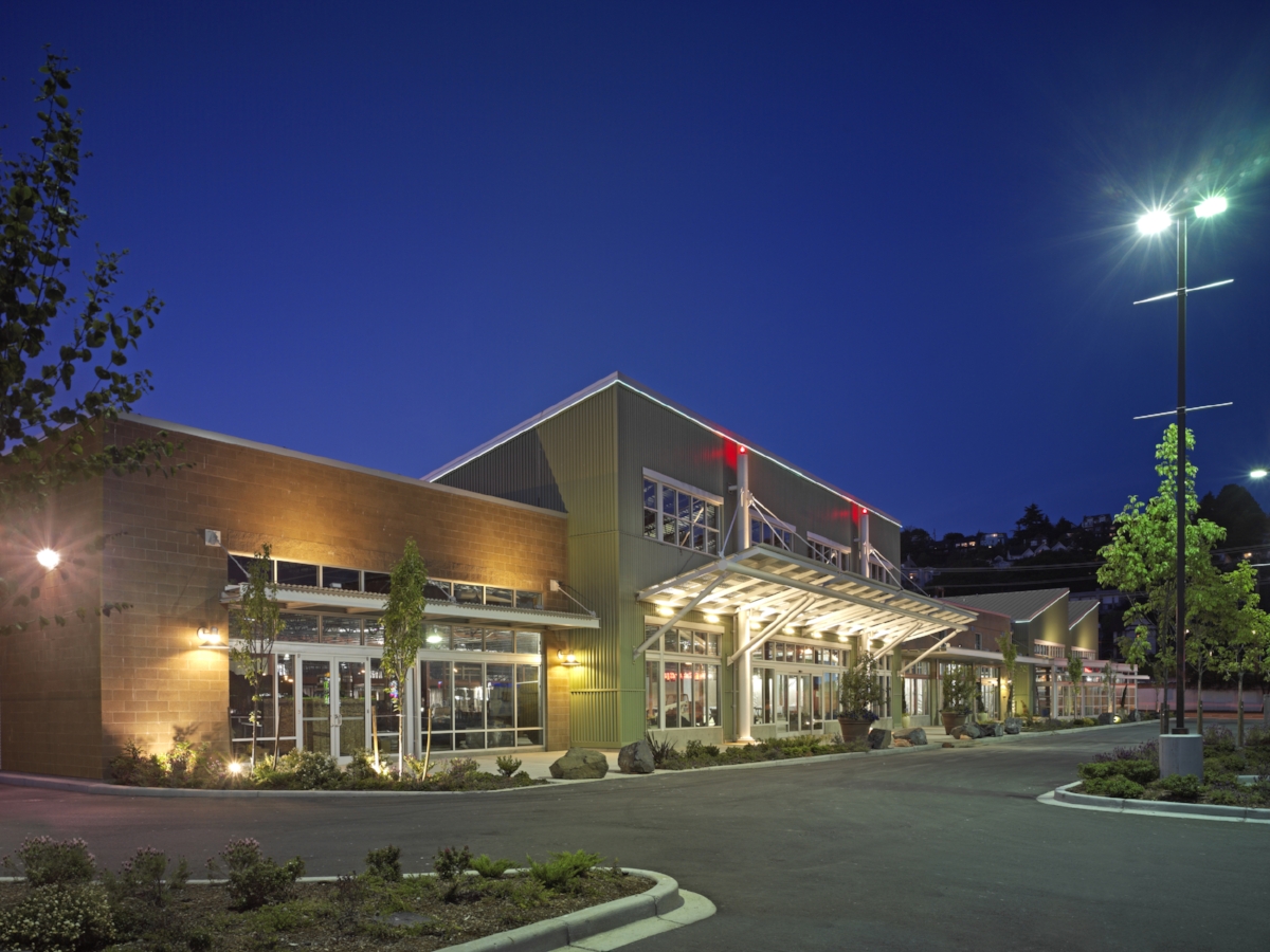 Whole Foods Interbay - 80,000 Sqft