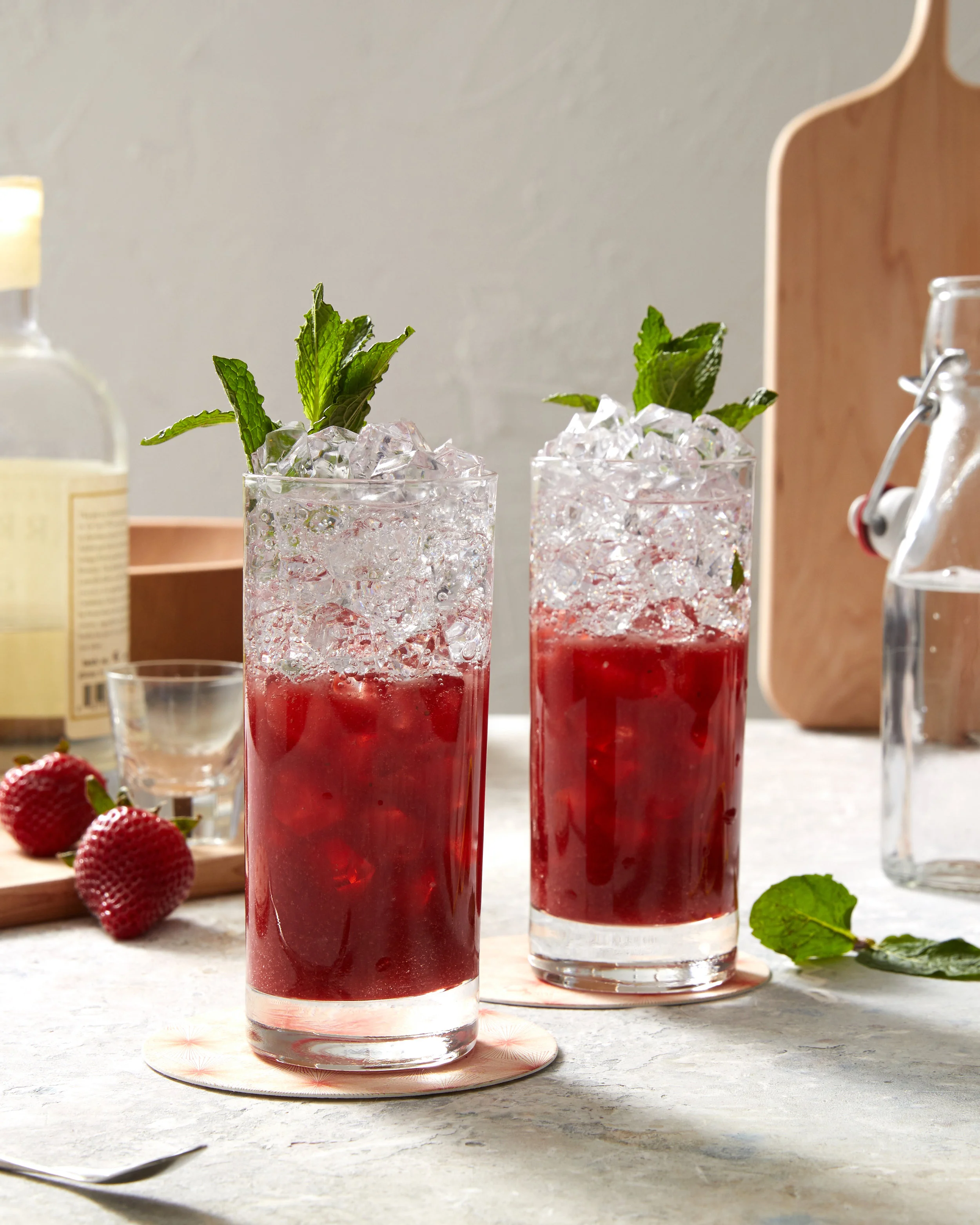 strawberry_mint_shrub_cocktail_0374_select.JPG
