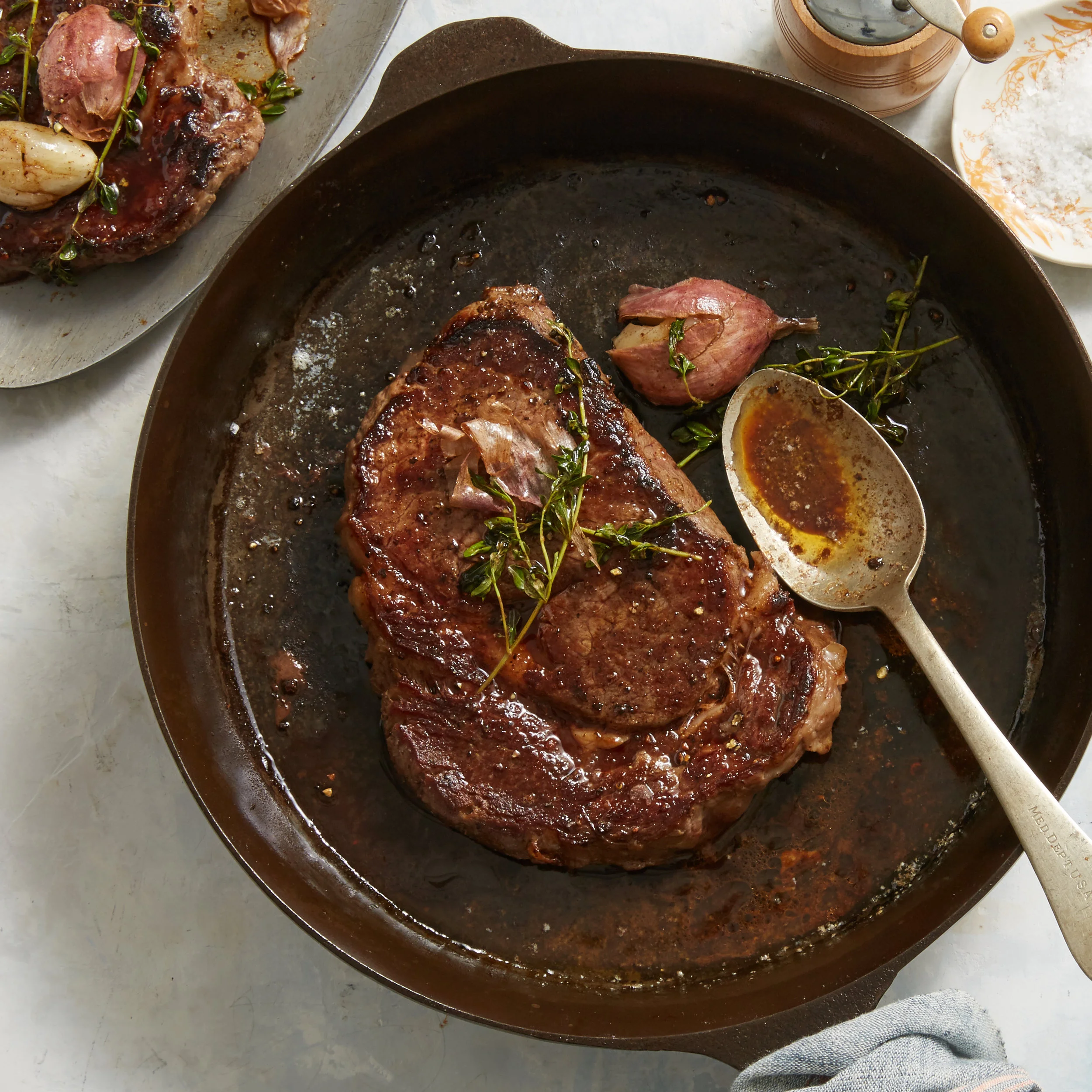 2904_Rib_Eye_Steak_Cooked_Single_Butcher_Box.jpg