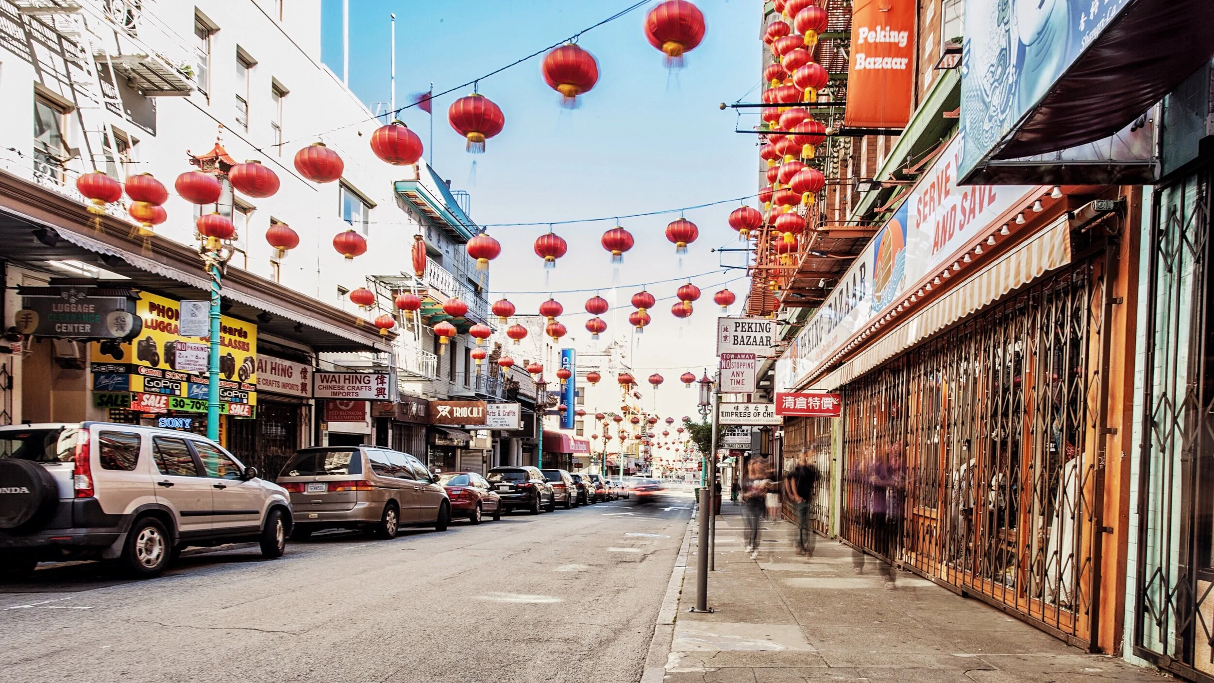 city-street-san-francisco-chinatown-china-town_t20_jo8ejd.jpg