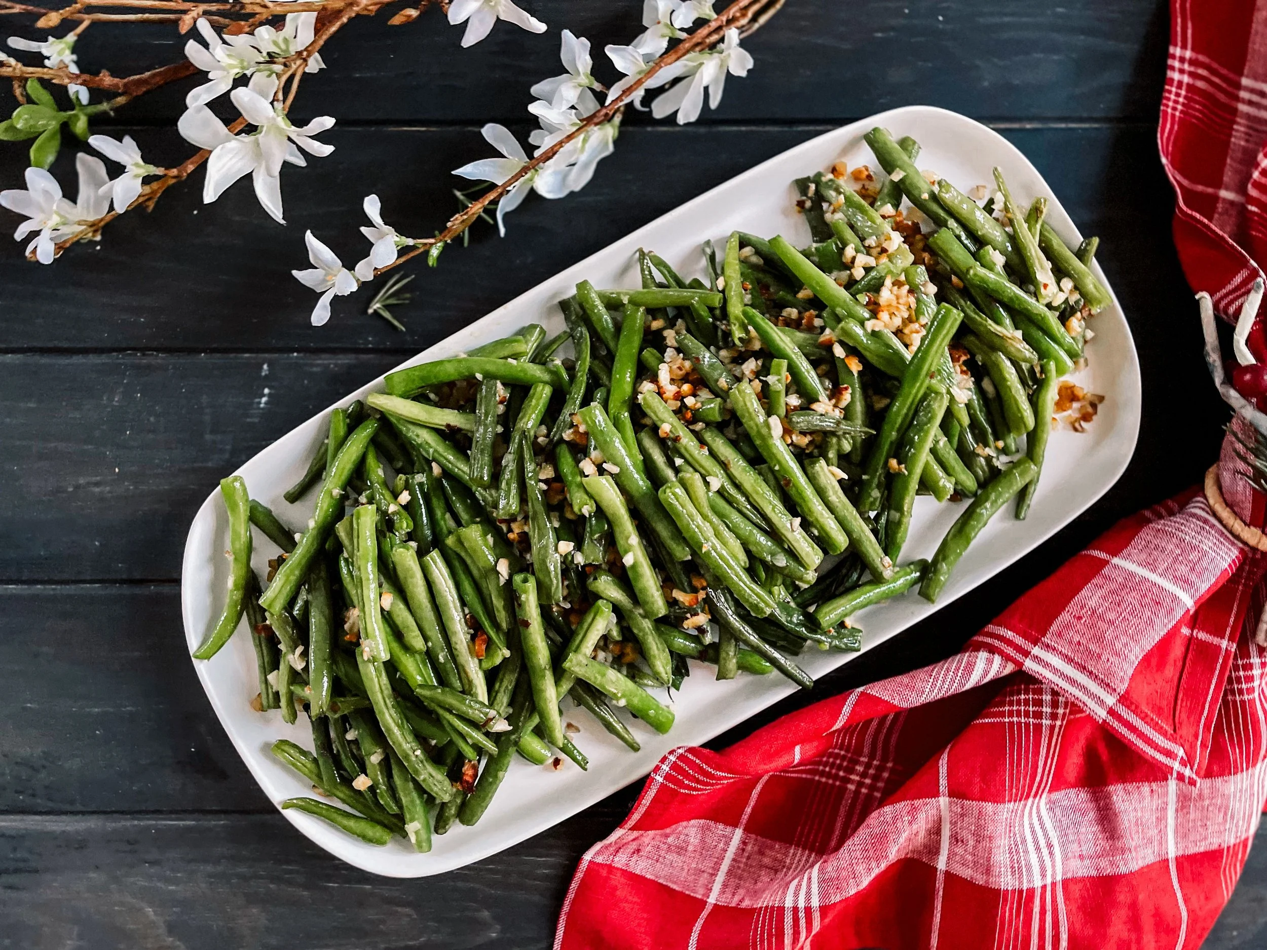 Hazelnut Green Beans