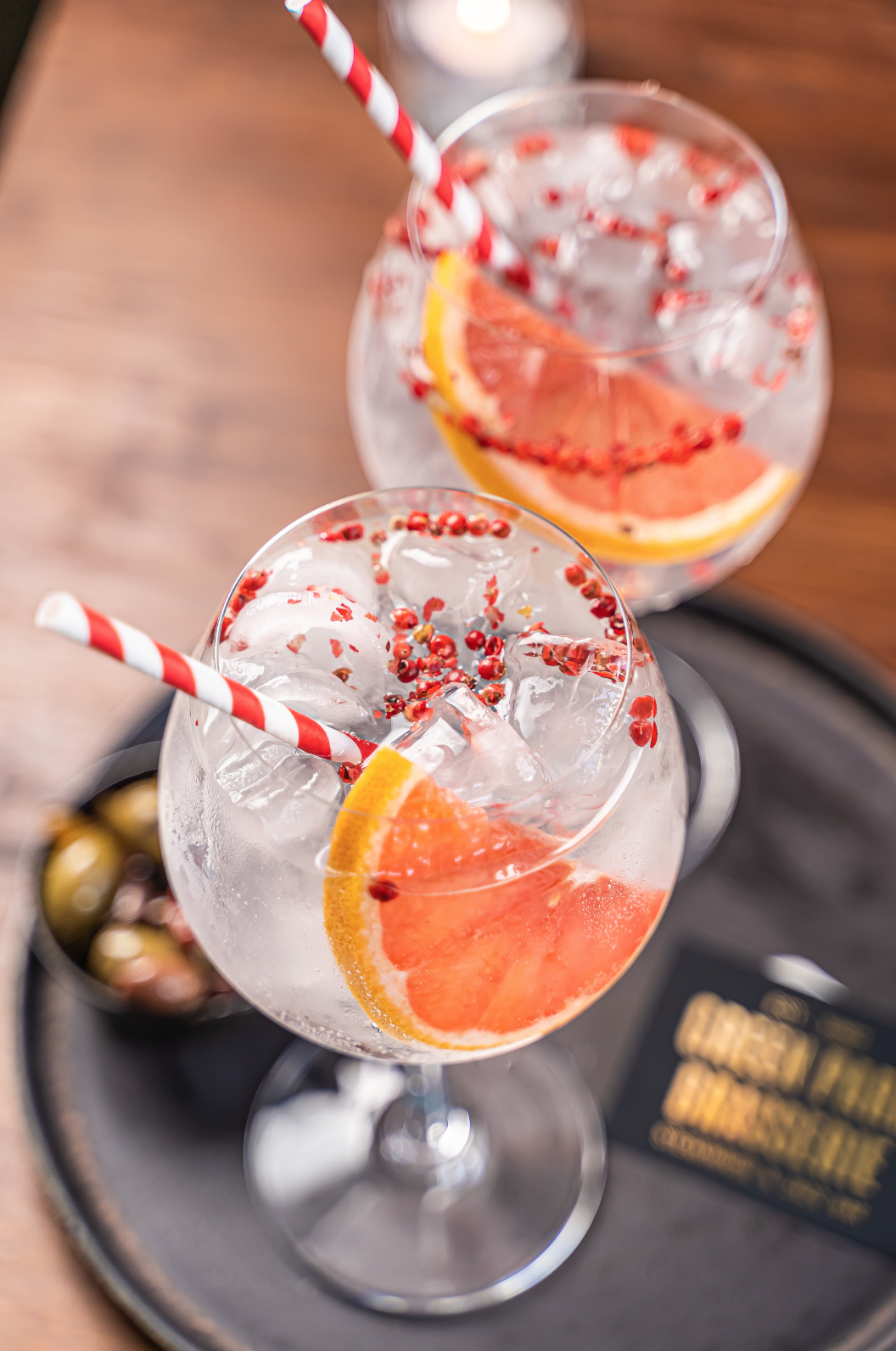 happy-hour-cocktails-best-bar-in-bath