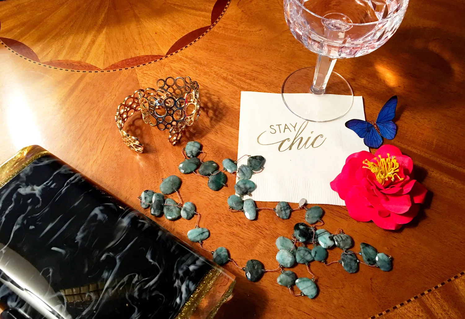 Stay Chic SqSp.jpg