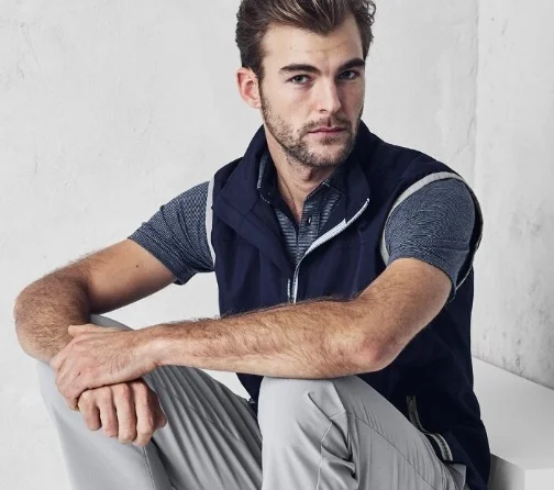Look good on and off the course in J.Hilburn's innovative new golf line. 
