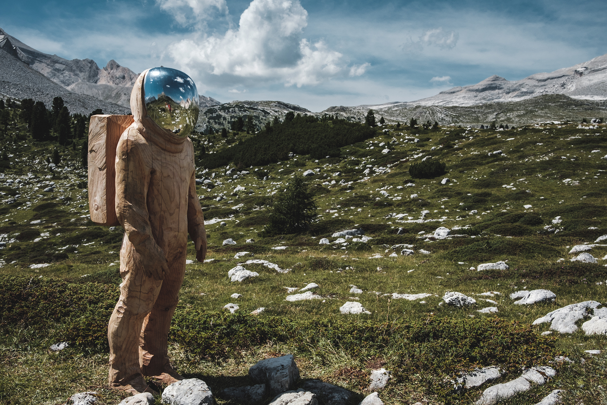 Photo by Jonas Verstuyft on Unsplash
