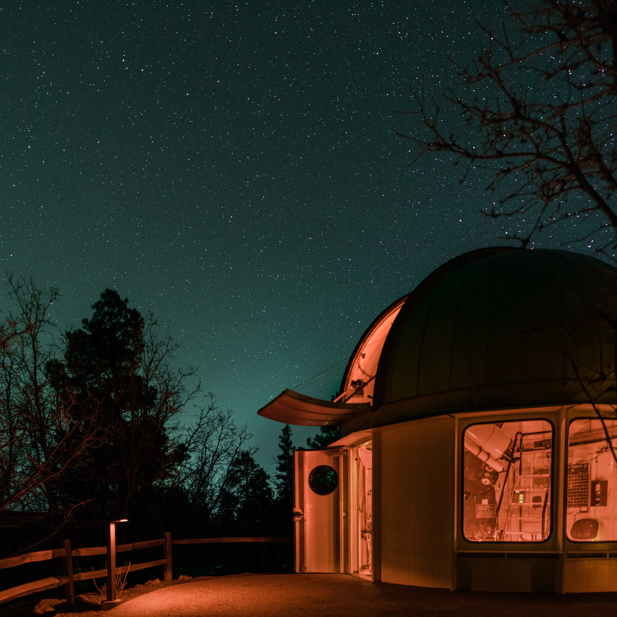 ObservingAtMcAllister-1.jpg