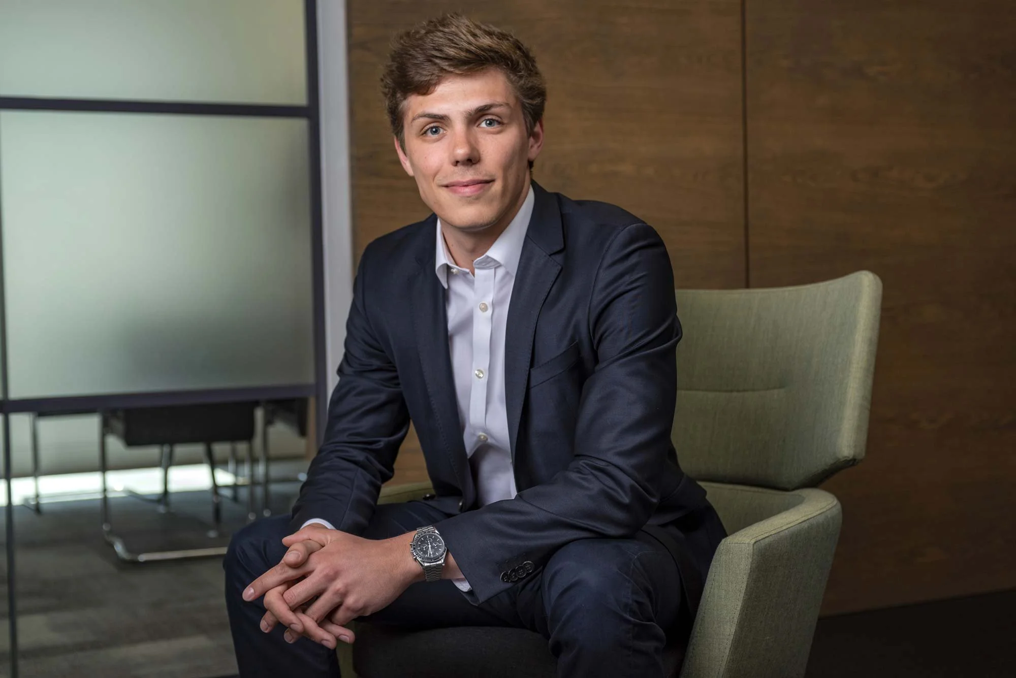 Executive Corporate Headshot Dark Suit London – Corporate Headshot Photographer London