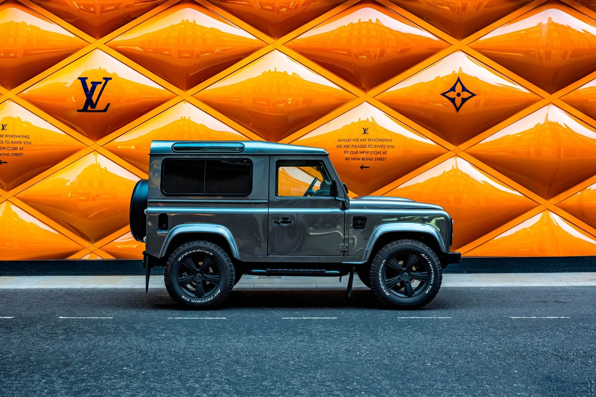 Custom Land Rover Defender at Louis Vuitton – London Luxury Car Photographer