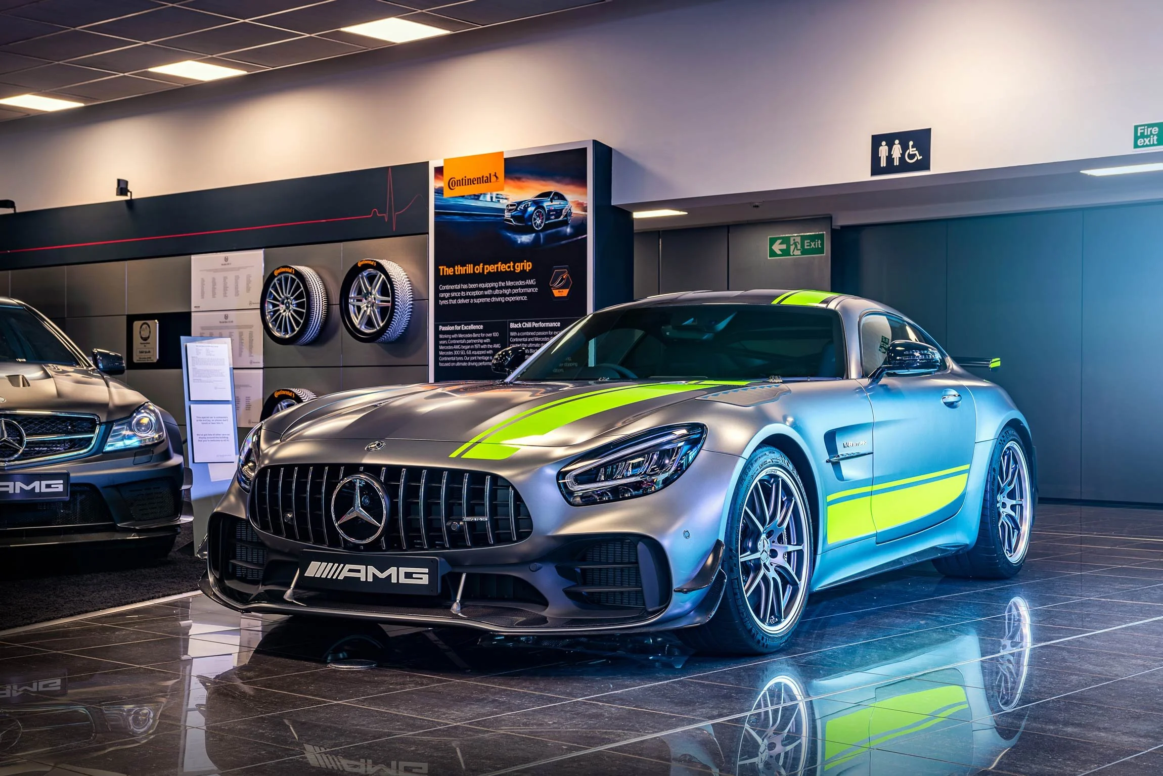 Mercedes-AMG GT with Neon Accents – London Performance Car Photographer