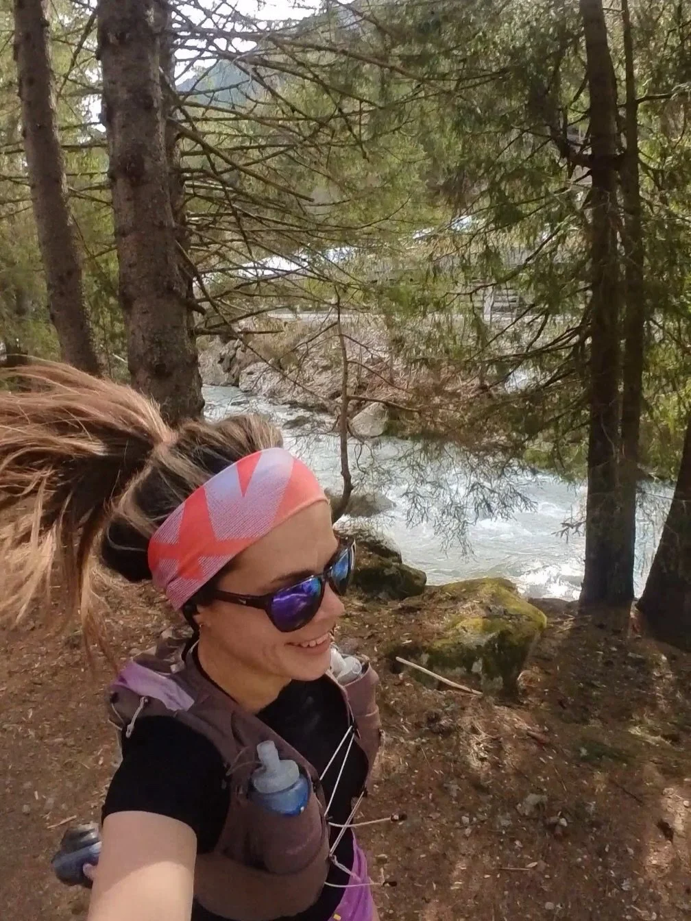 Quick trip, 90km+ of Alps time. The BEST time, as ever in the Chamonix valley. Good training in the bank for this summer: @swissalpine_1986 78km
.
.
Back to the mountains 🏔️ 🏃&zwj;♀️ 🔜 

#salomonrunning #running #trailrunning #adventurestartshere 