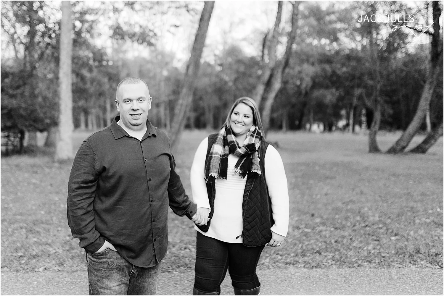 engagement photo at allaire state park