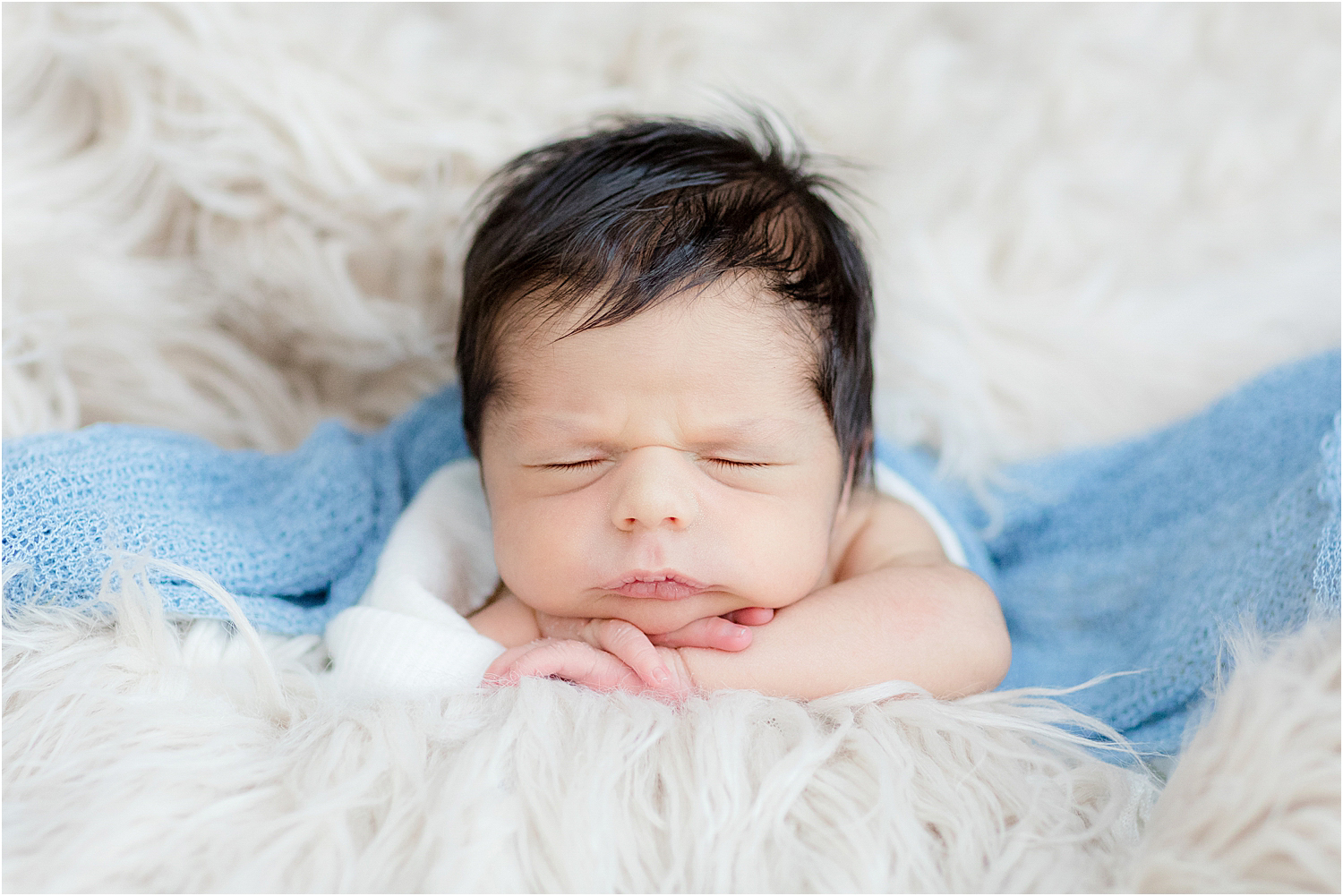 cute-modern-newborn-baby-picture